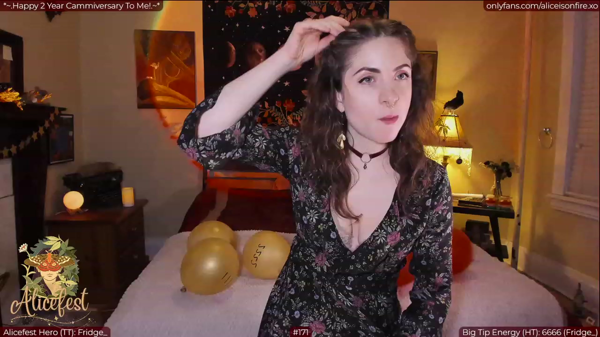 Gallery image thumbnail from aliceisonfire's myfreecams stream on, 03/27/2023, 03:03 image 8 of 20