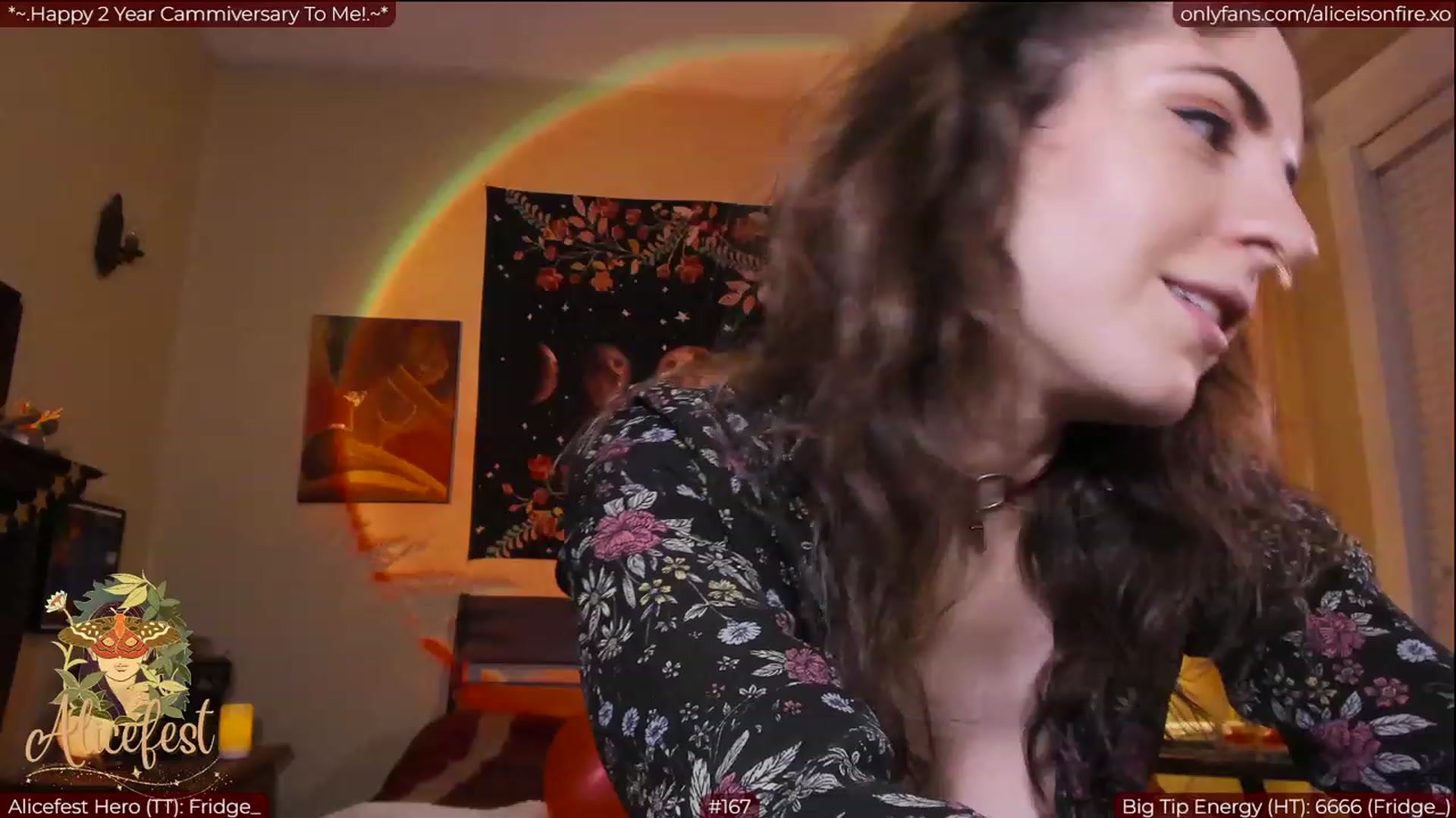 Gallery image thumbnail from aliceisonfire's myfreecams stream on, 03/27/2023, 05:10 image 11 of 20