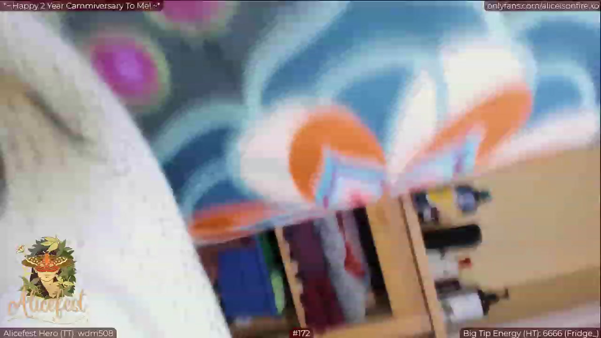 Gallery image thumbnail from aliceisonfire's myfreecams stream on, 03/29/2023, 07:39 image 16 of 20