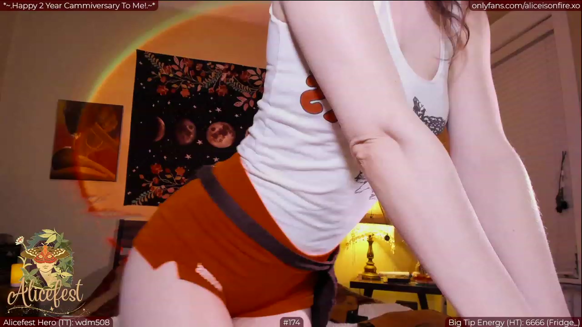 Gallery image thumbnail from aliceisonfire's myfreecams stream on, 03/30/2023, 07:31 image 1 of 20