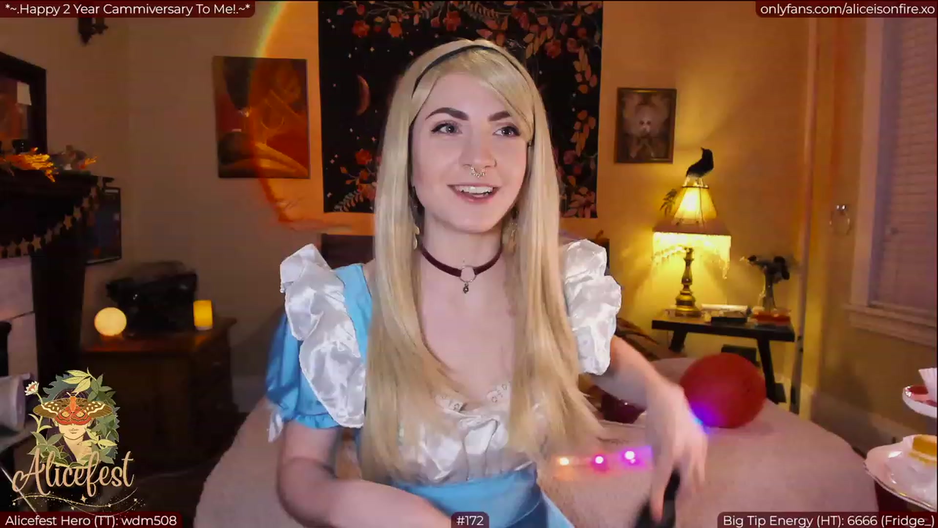 Gallery image thumbnail from aliceisonfire's myfreecams stream on, 03/31/2023, 06:54 image 4 of 20