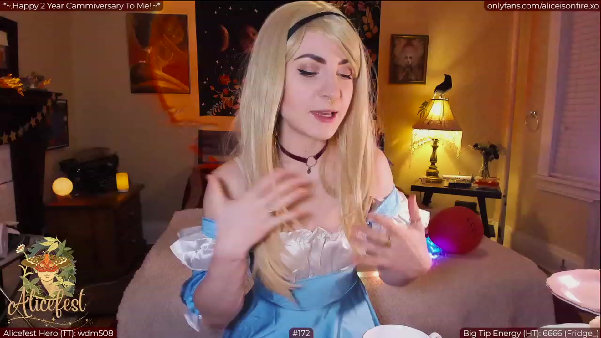 Gallery image thumbnail from aliceisonfire's myfreecams stream on, 03/31/2023, 06:54 image 7 of 20