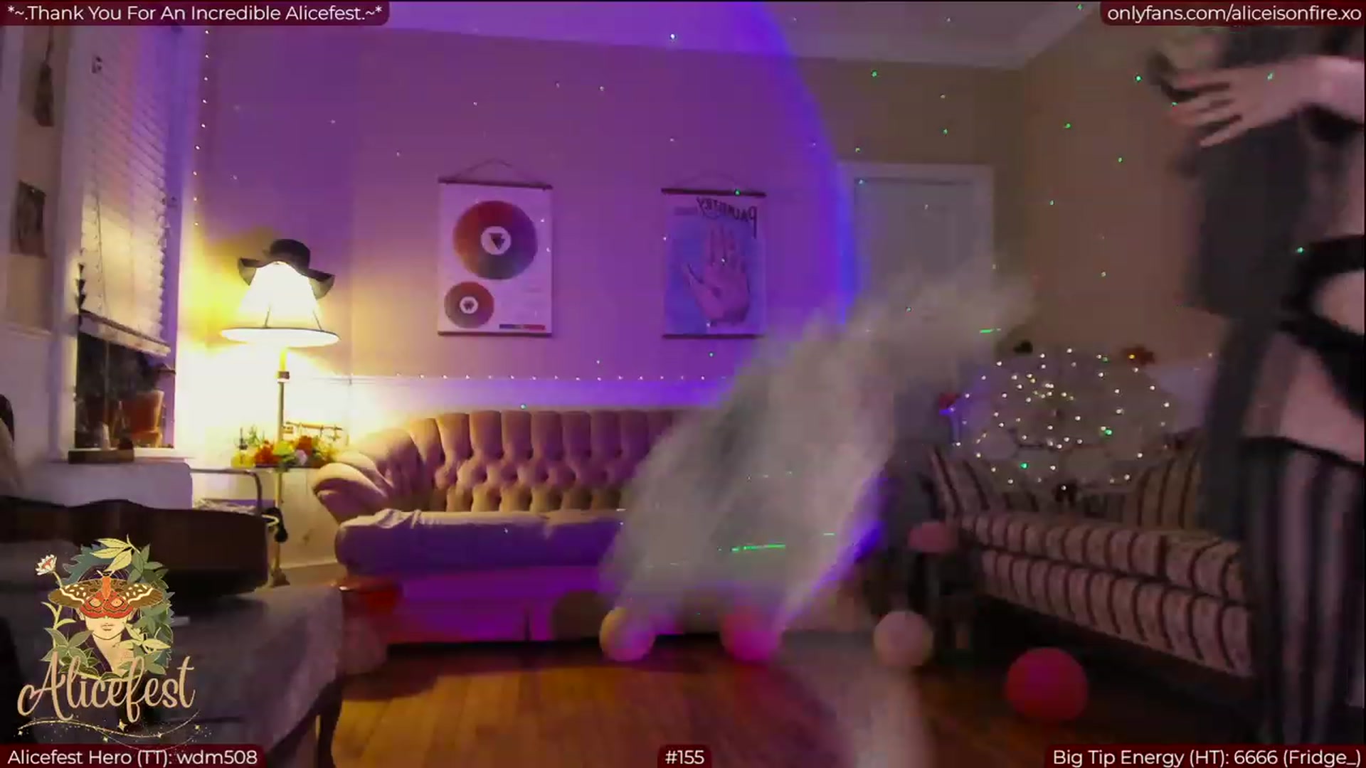 Gallery image thumbnail from aliceisonfire's myfreecams stream on, 04/01/2023, 06:05 image 3 of 20