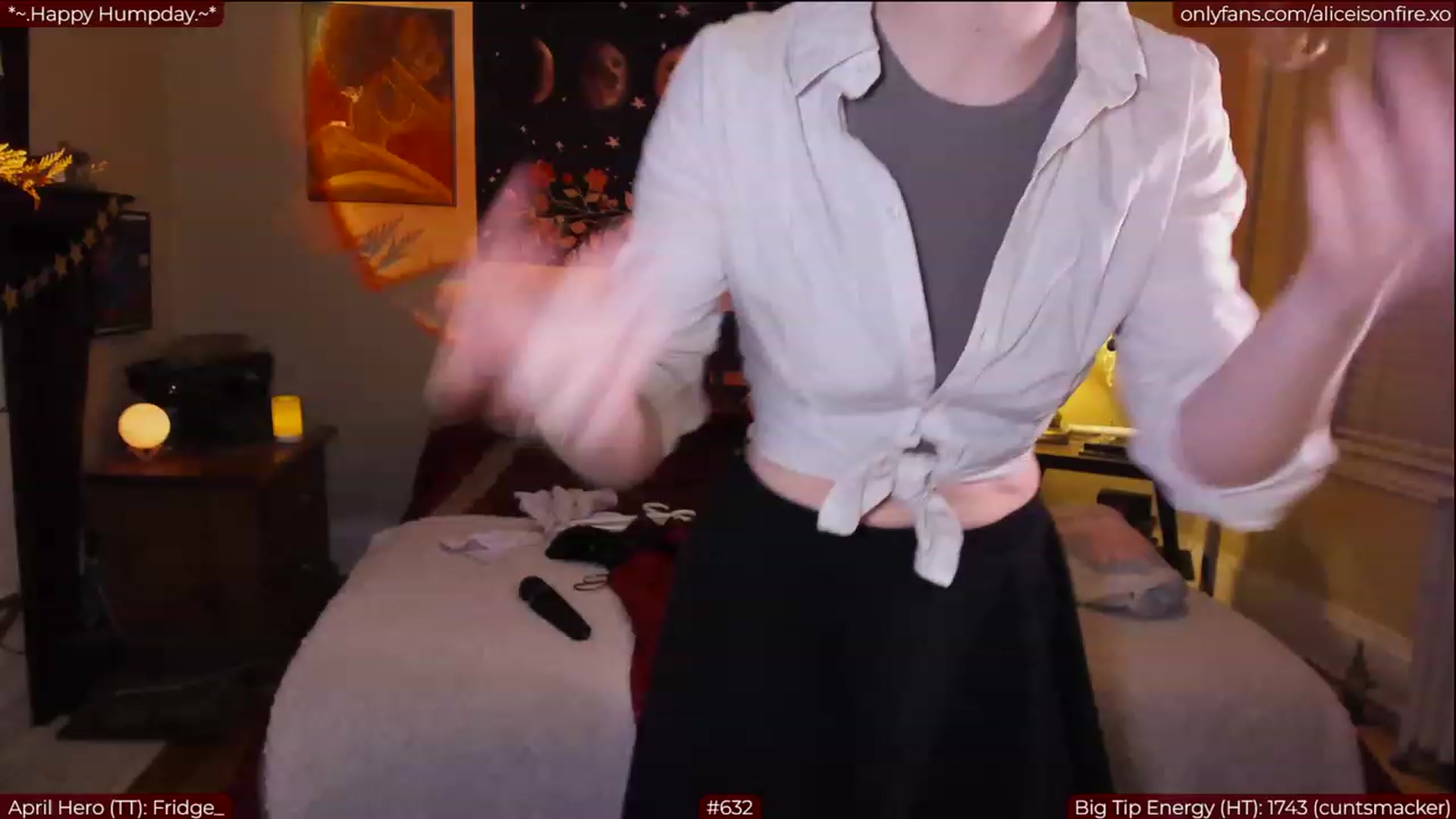Gallery image thumbnail from aliceisonfire's myfreecams stream on, 04/13/2023, 03:27 image 7 of 20