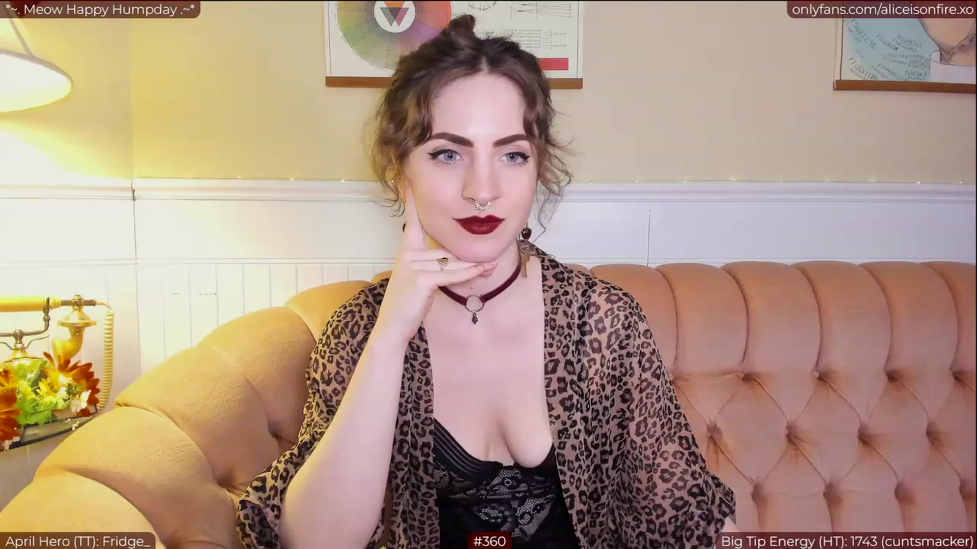 Gallery image thumbnail from aliceisonfire's myfreecams stream on, 04/27/2023, 06:42 image 18 of 20