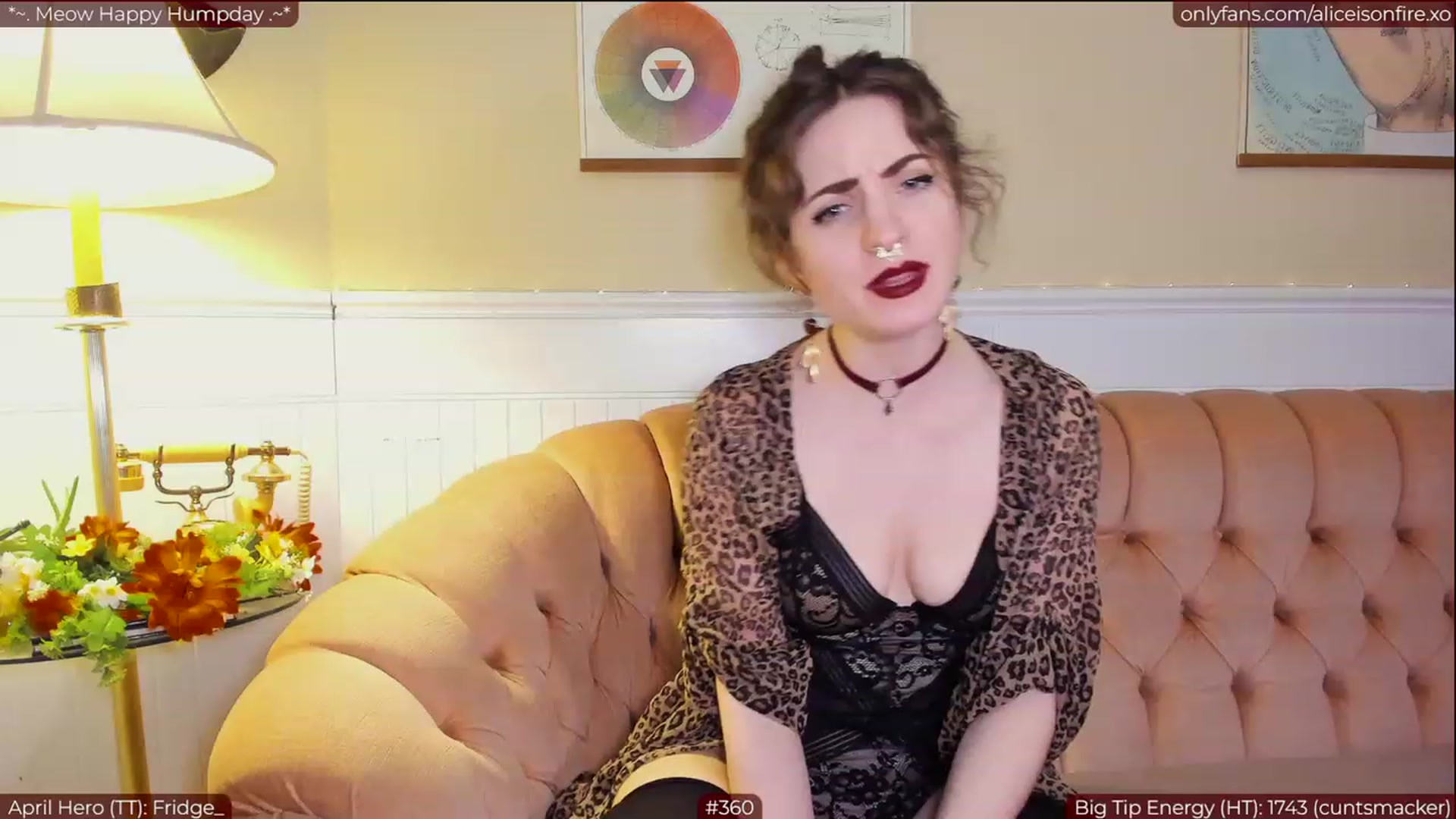 Gallery image thumbnail from aliceisonfire's myfreecams stream on, 04/27/2023, 06:42 image 15 of 20