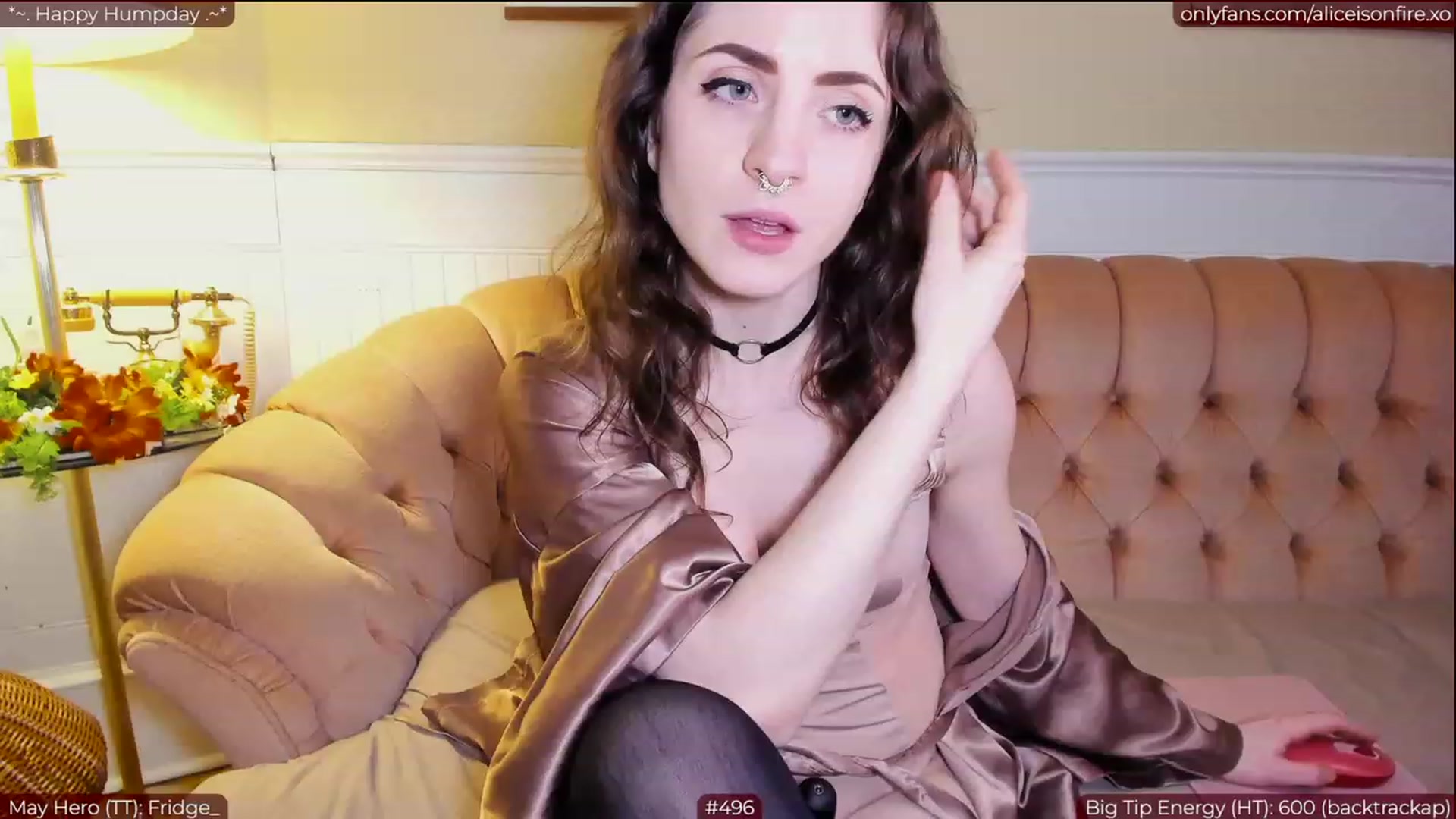 Gallery image thumbnail from aliceisonfire's myfreecams stream on, 05/04/2023, 07:53 image 9 of 20