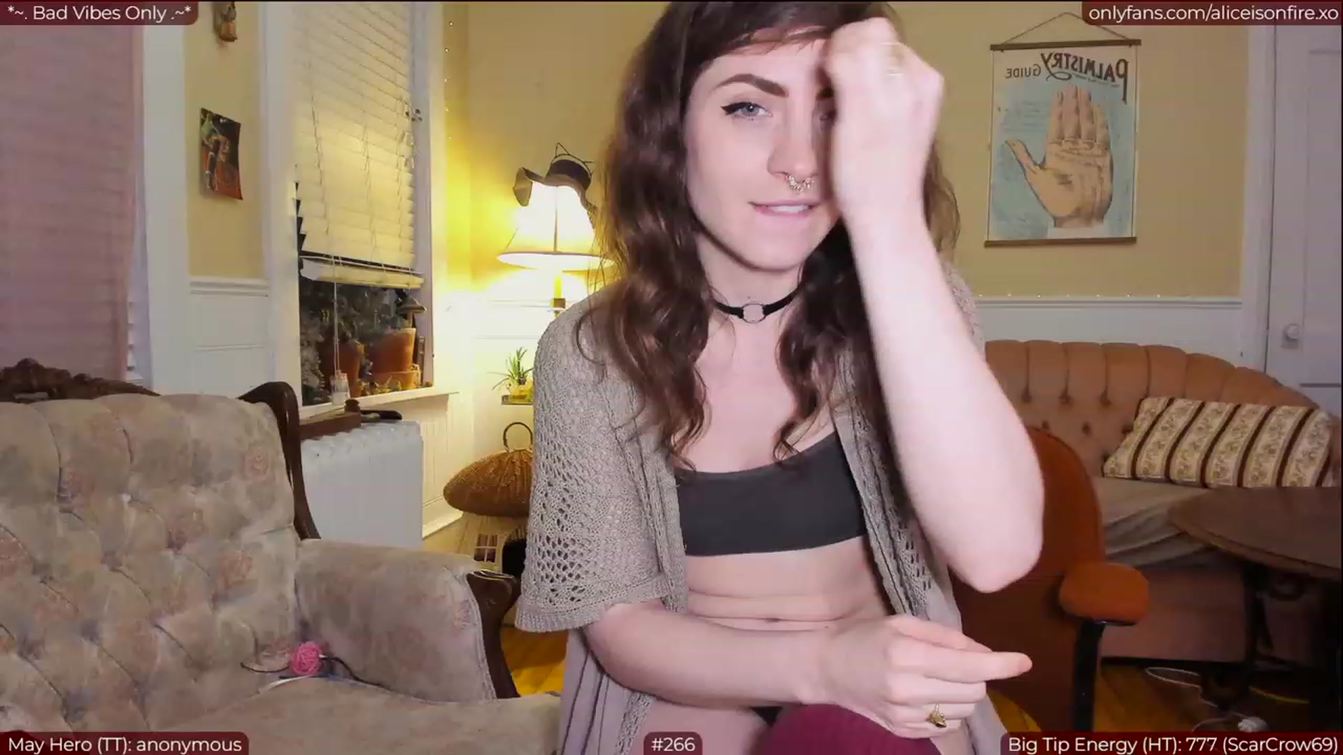 Gallery image thumbnail from aliceisonfire's myfreecams stream on, 05/09/2023, 06:34 image 9 of 20