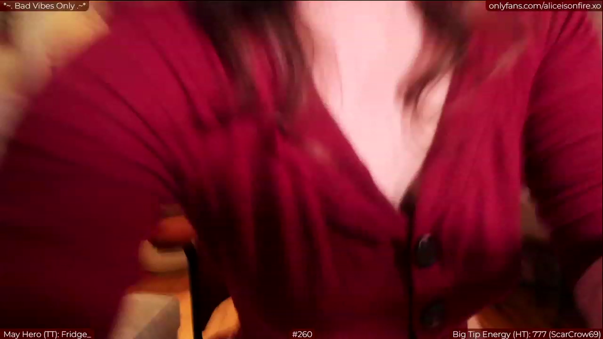Gallery image thumbnail from aliceisonfire's myfreecams stream on, 05/11/2023, 06:34 image 15 of 20