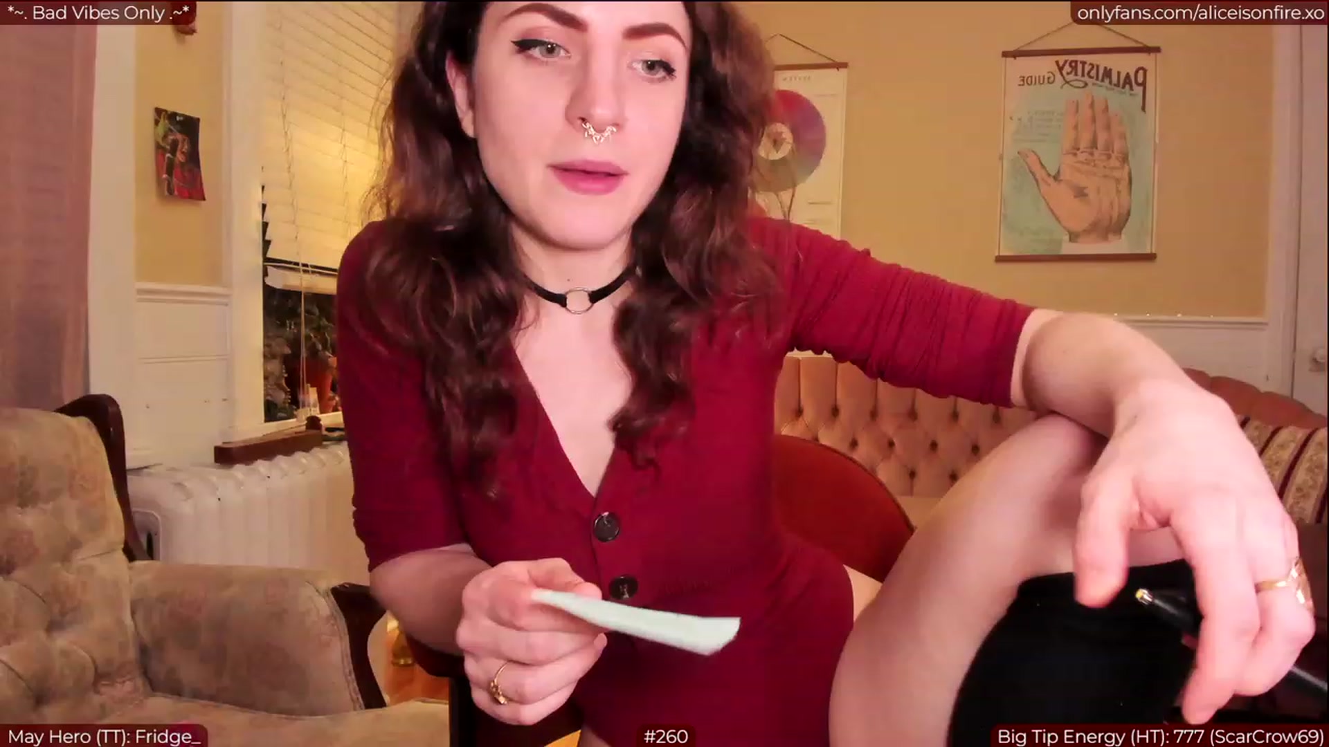 Gallery image thumbnail from aliceisonfire's myfreecams stream on, 05/11/2023, 06:34 image 12 of 20