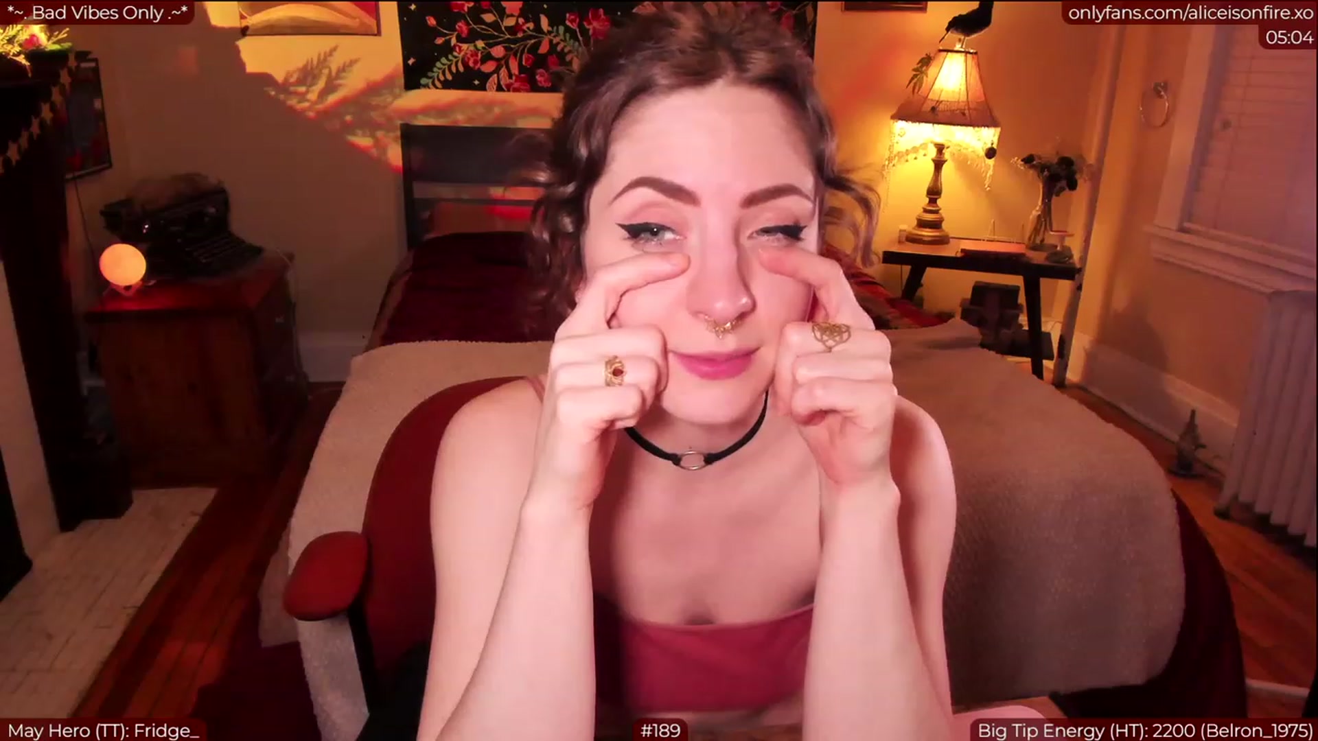 Gallery image thumbnail from aliceisonfire's myfreecams stream on, 05/12/2023, 04:55 image 12 of 20