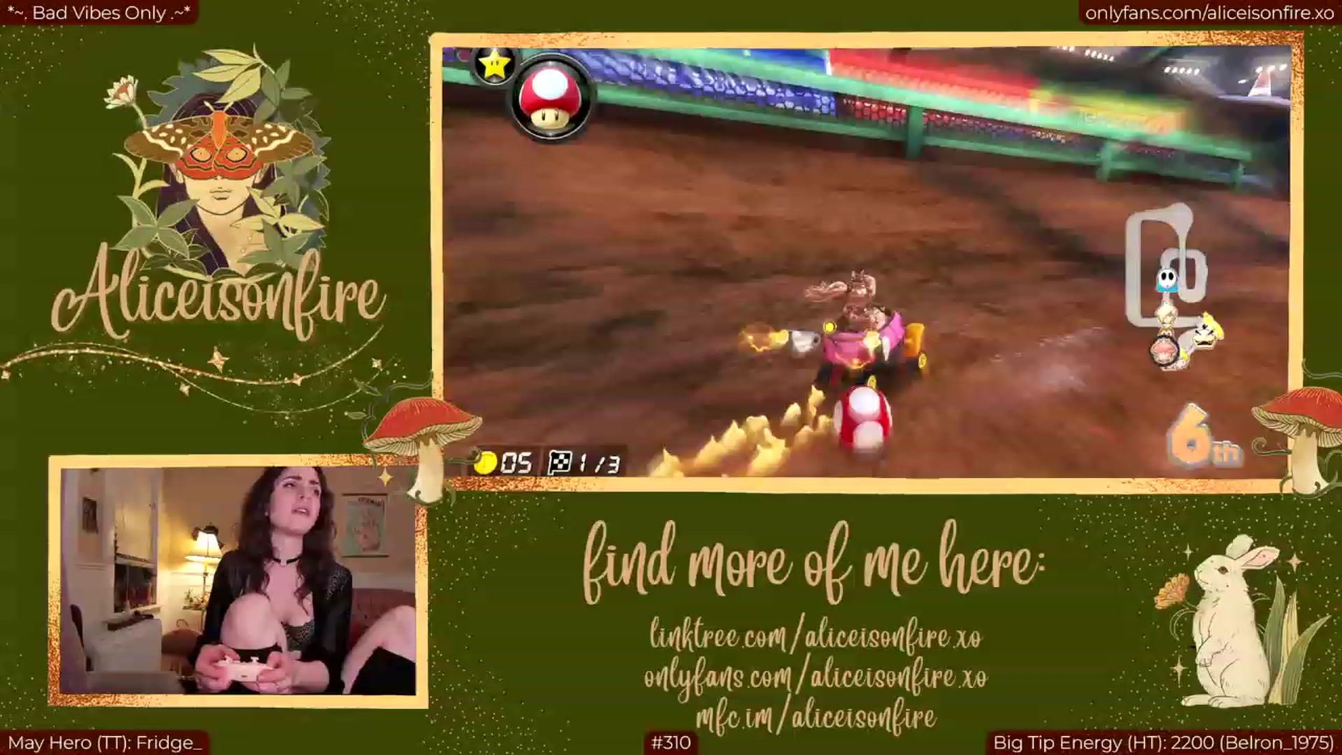 Gallery image thumbnail from aliceisonfire's myfreecams stream on, 05/18/2023, 08:28 image 12 of 20
