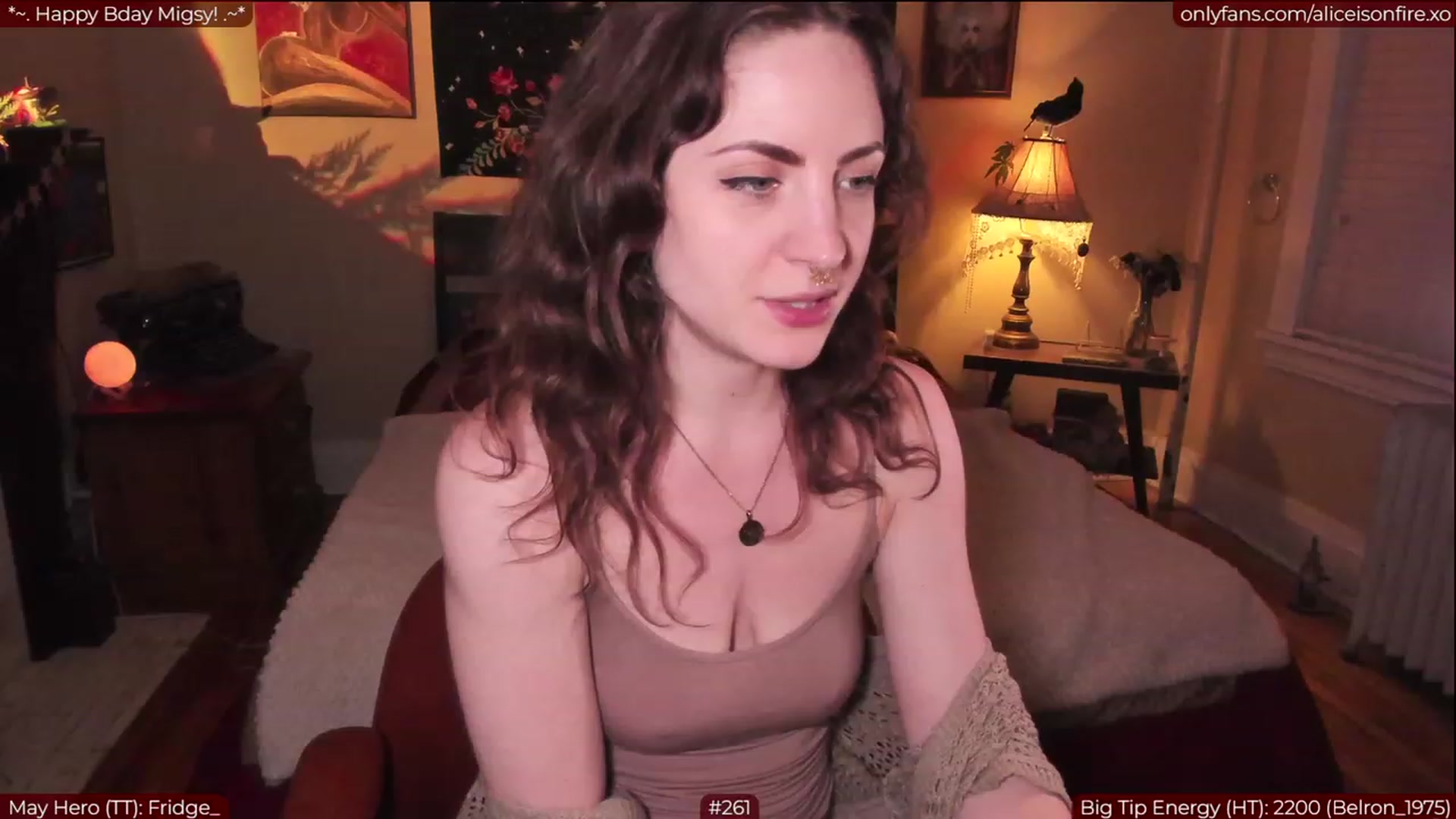 Gallery image thumbnail from aliceisonfire's myfreecams stream on, 05/23/2023, 04:35 image 7 of 20