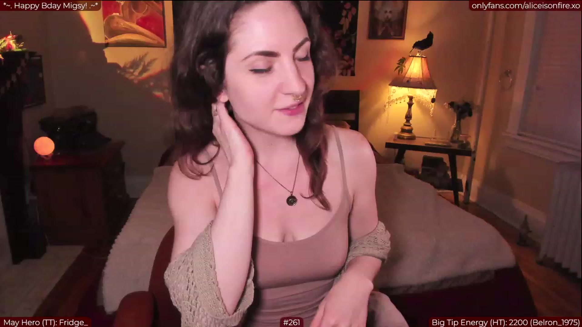 Gallery image thumbnail from aliceisonfire's myfreecams stream on, 05/23/2023, 04:35 image 6 of 20