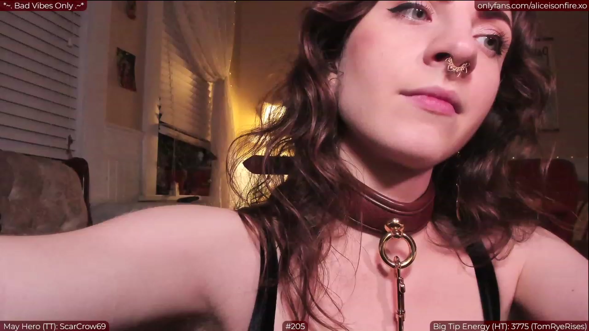 Gallery image thumbnail from aliceisonfire's myfreecams stream on, 06/01/2023, 07:56 image 7 of 20