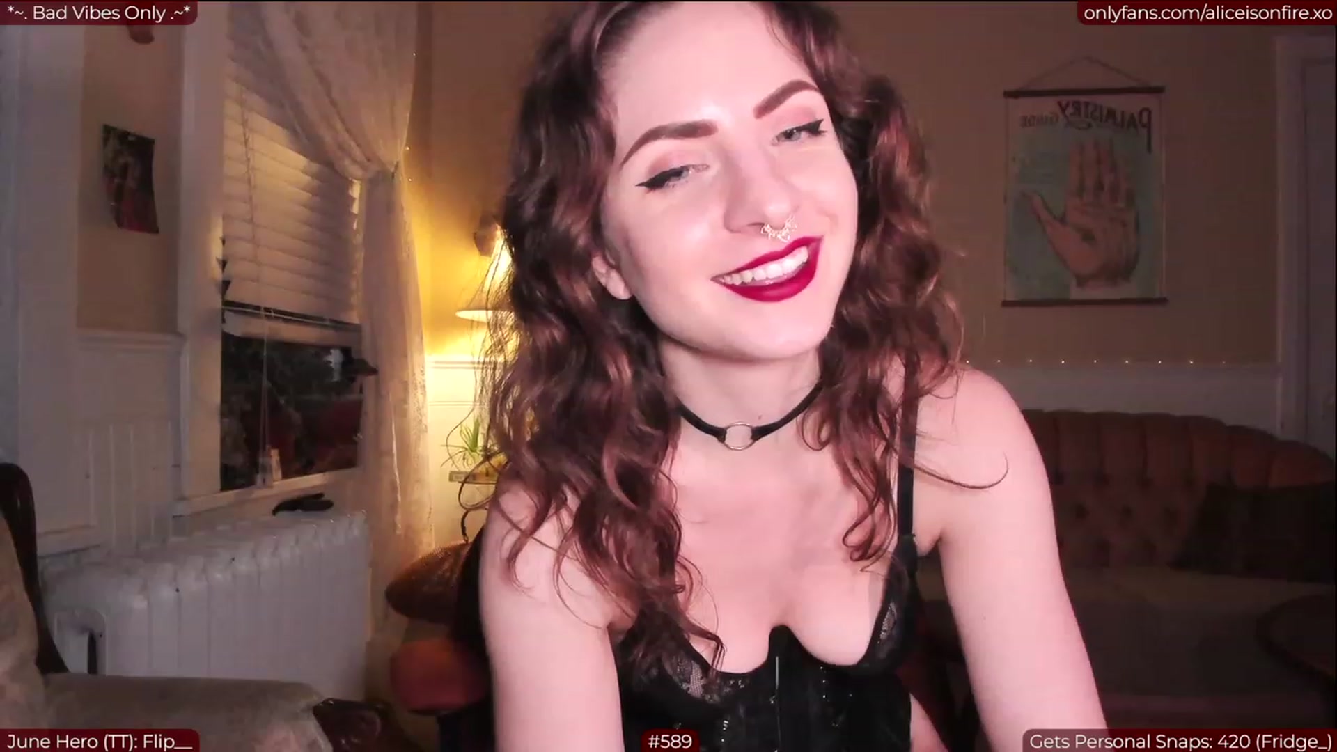 Gallery image thumbnail from aliceisonfire's myfreecams stream on, 06/02/2023, 08:29 image 10 of 20
