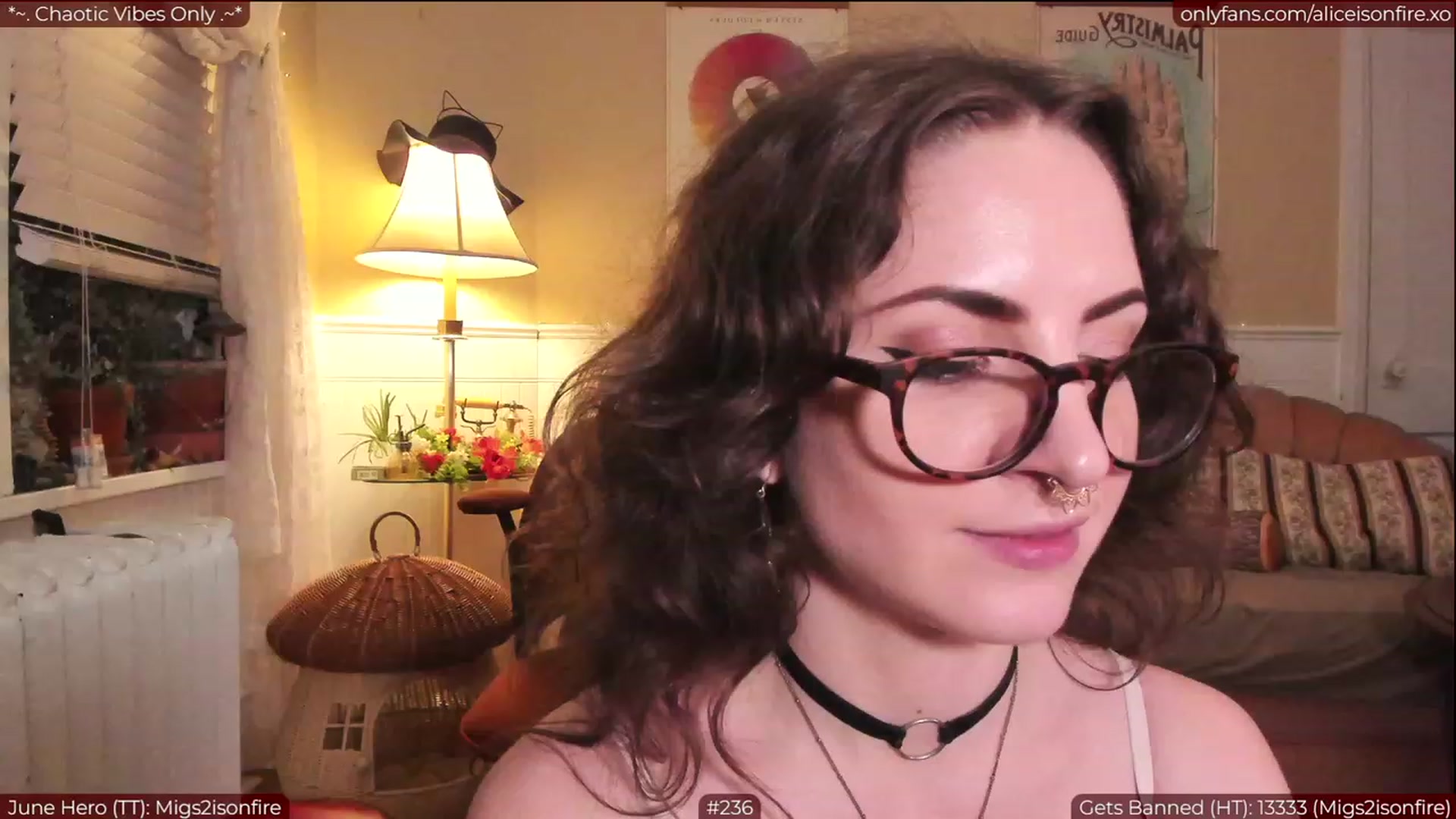 Gallery image thumbnail from aliceisonfire's myfreecams stream on, 06/09/2023, 08:44 image 3 of 20