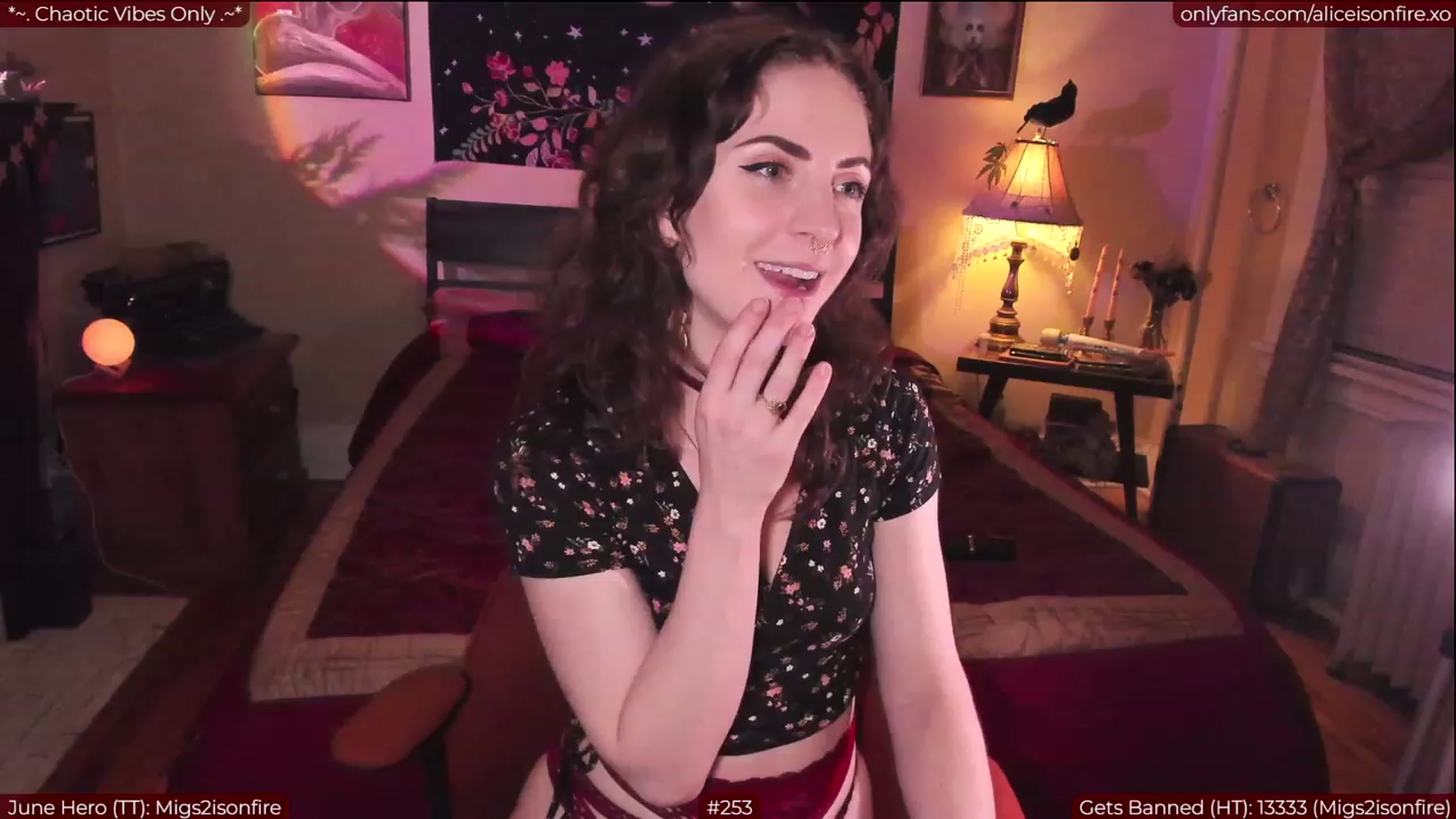 Gallery image thumbnail from aliceisonfire's myfreecams stream on, 06/10/2023, 07:01 image 4 of 20