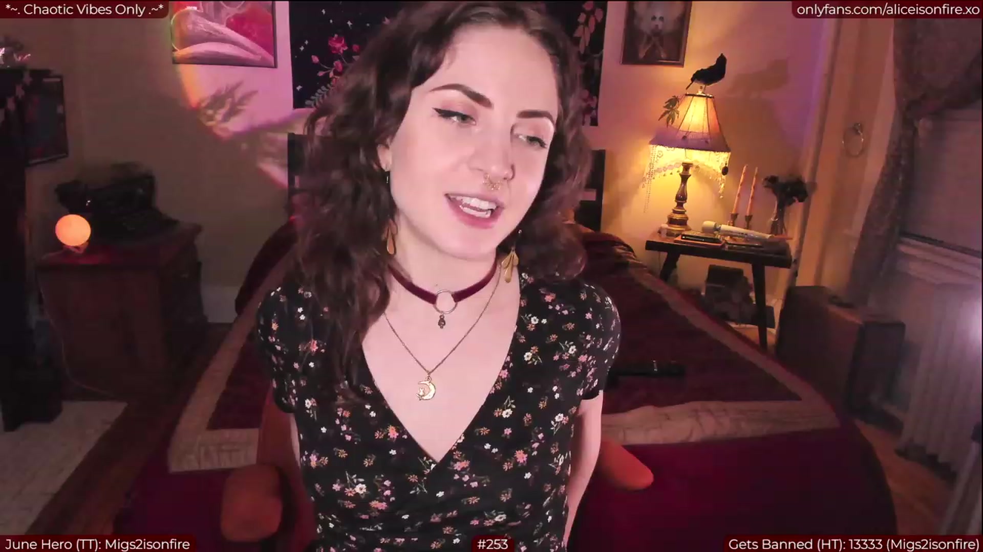 Gallery image thumbnail from aliceisonfire's myfreecams stream on, 06/10/2023, 07:01 image 11 of 20