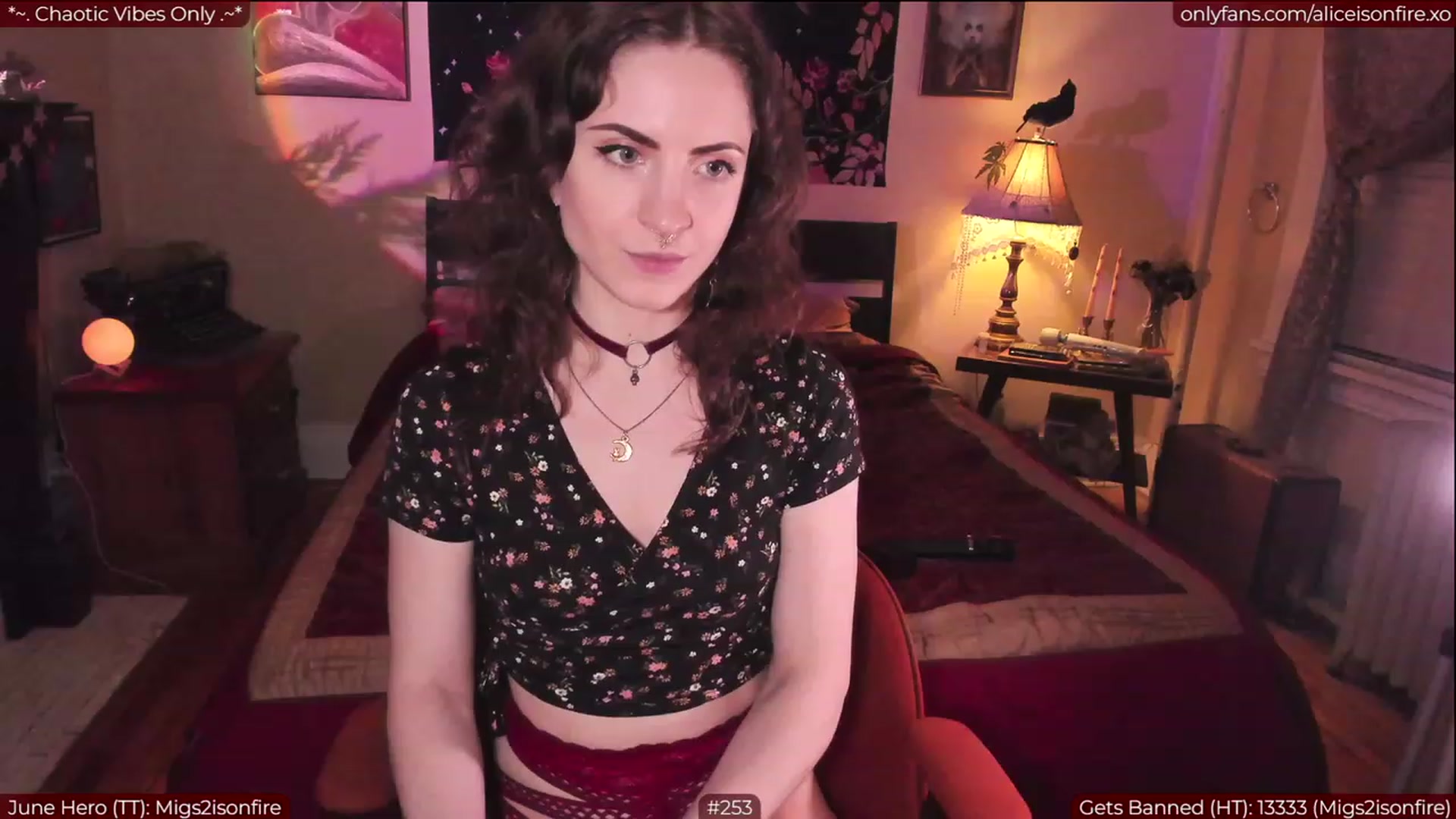 Gallery image thumbnail from aliceisonfire's myfreecams stream on, 06/10/2023, 07:01 image 7 of 20