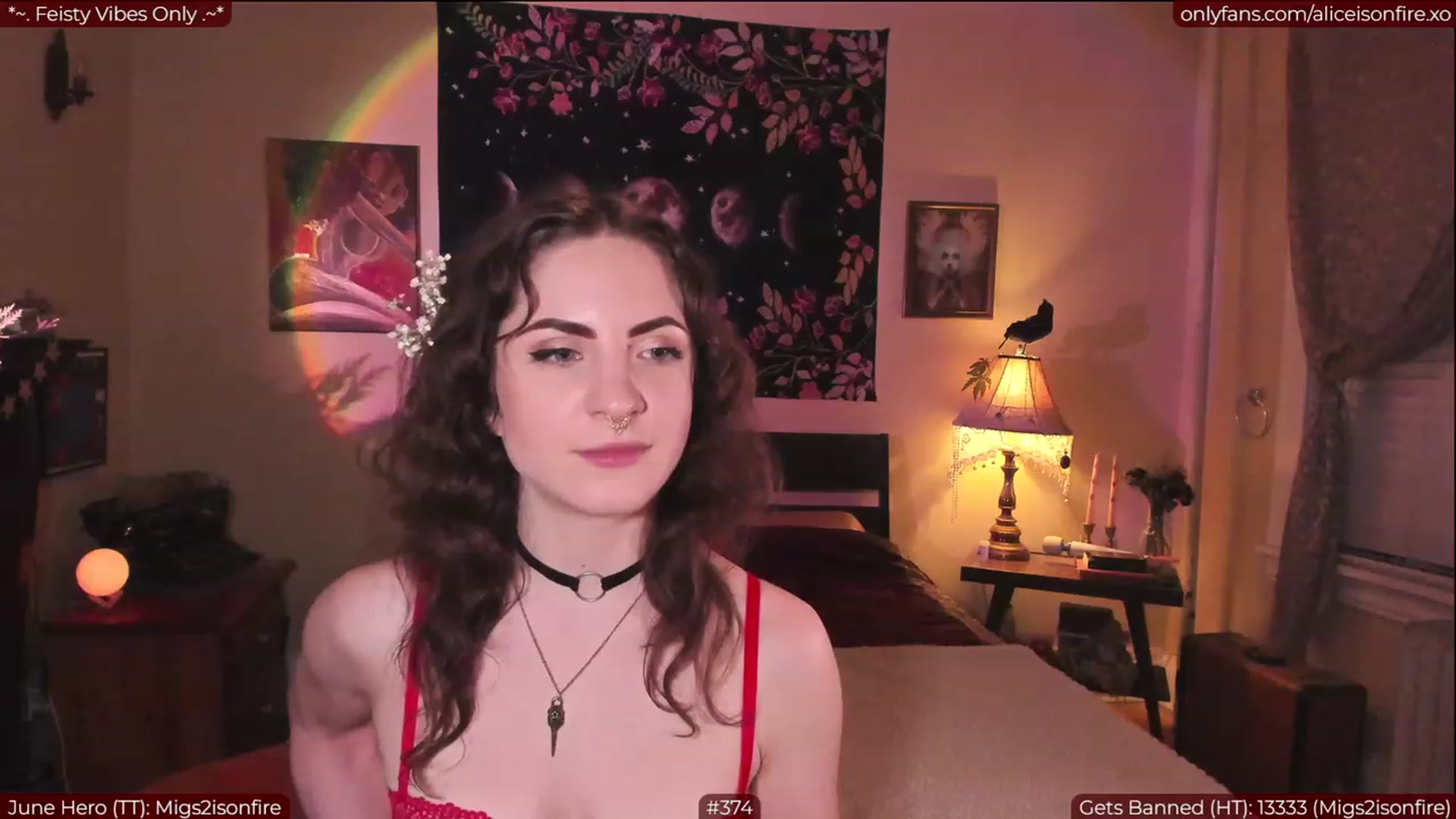 Gallery image thumbnail from aliceisonfire's myfreecams stream on, 06/13/2023, 05:36 image 17 of 20