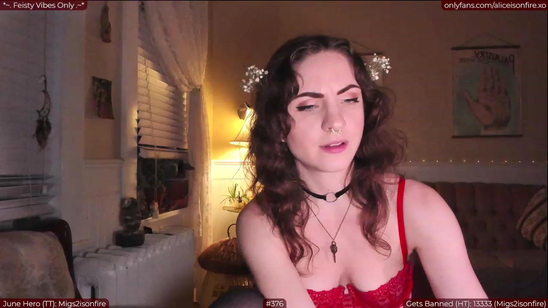 Gallery image thumbnail from aliceisonfire's myfreecams stream on, 06/13/2023, 06:10 image 5 of 20