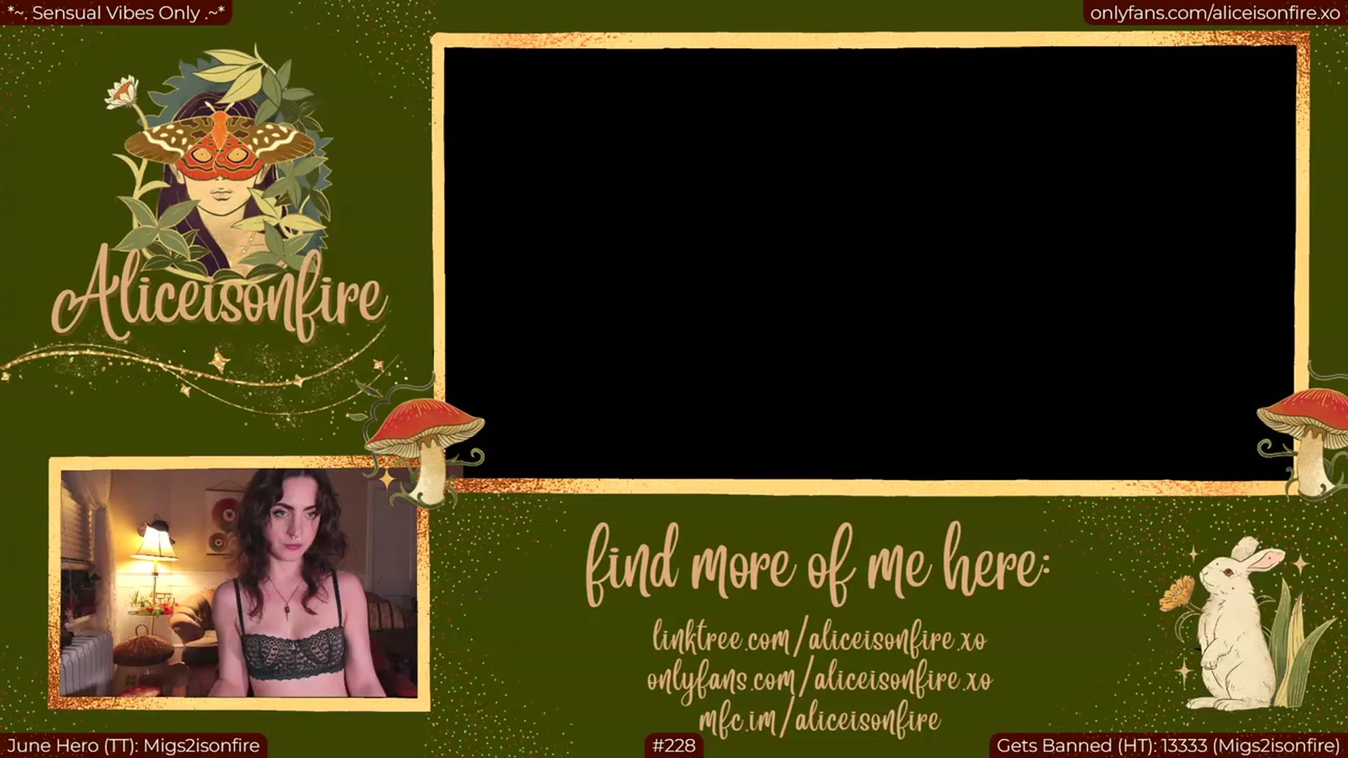 Gallery image thumbnail from aliceisonfire's myfreecams stream on, 06/14/2023, 08:18 image 1 of 20