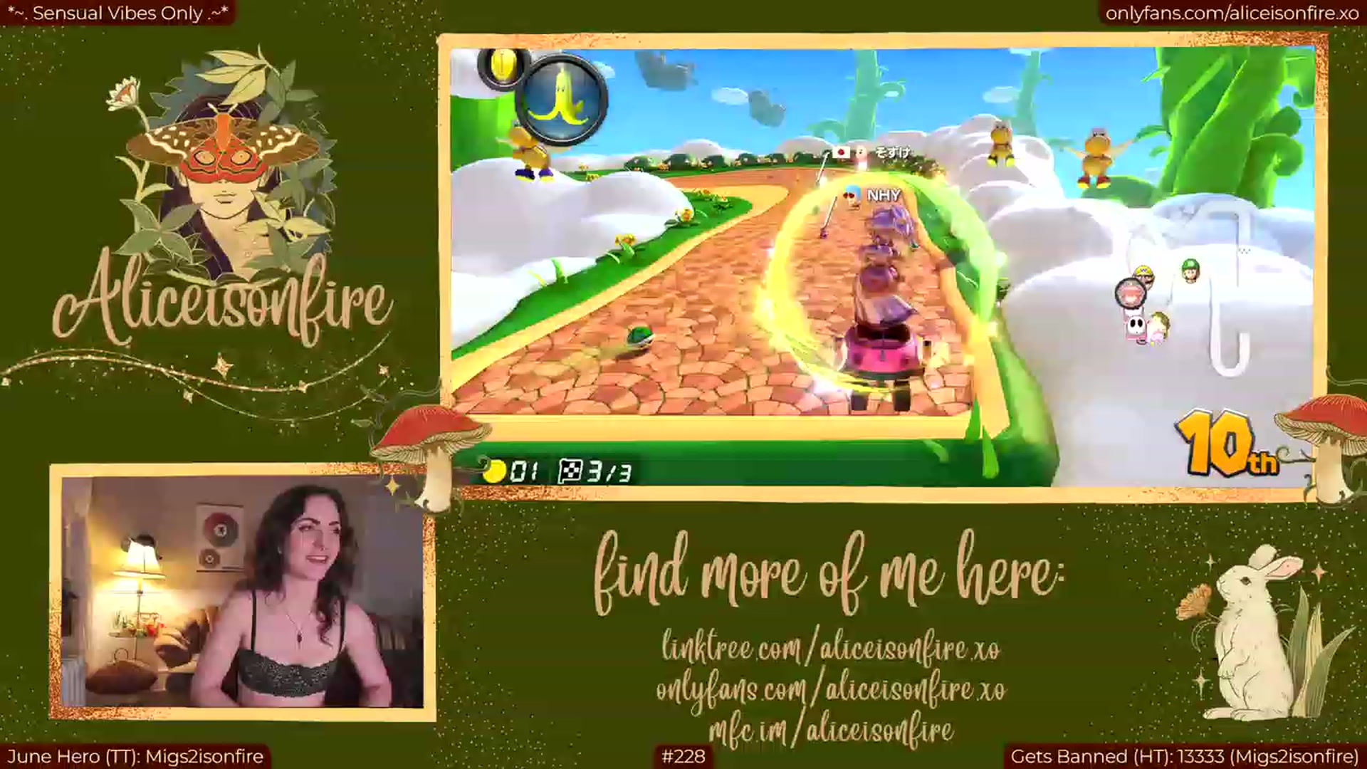Gallery image thumbnail from aliceisonfire's myfreecams stream on, 06/14/2023, 08:18 image 16 of 20