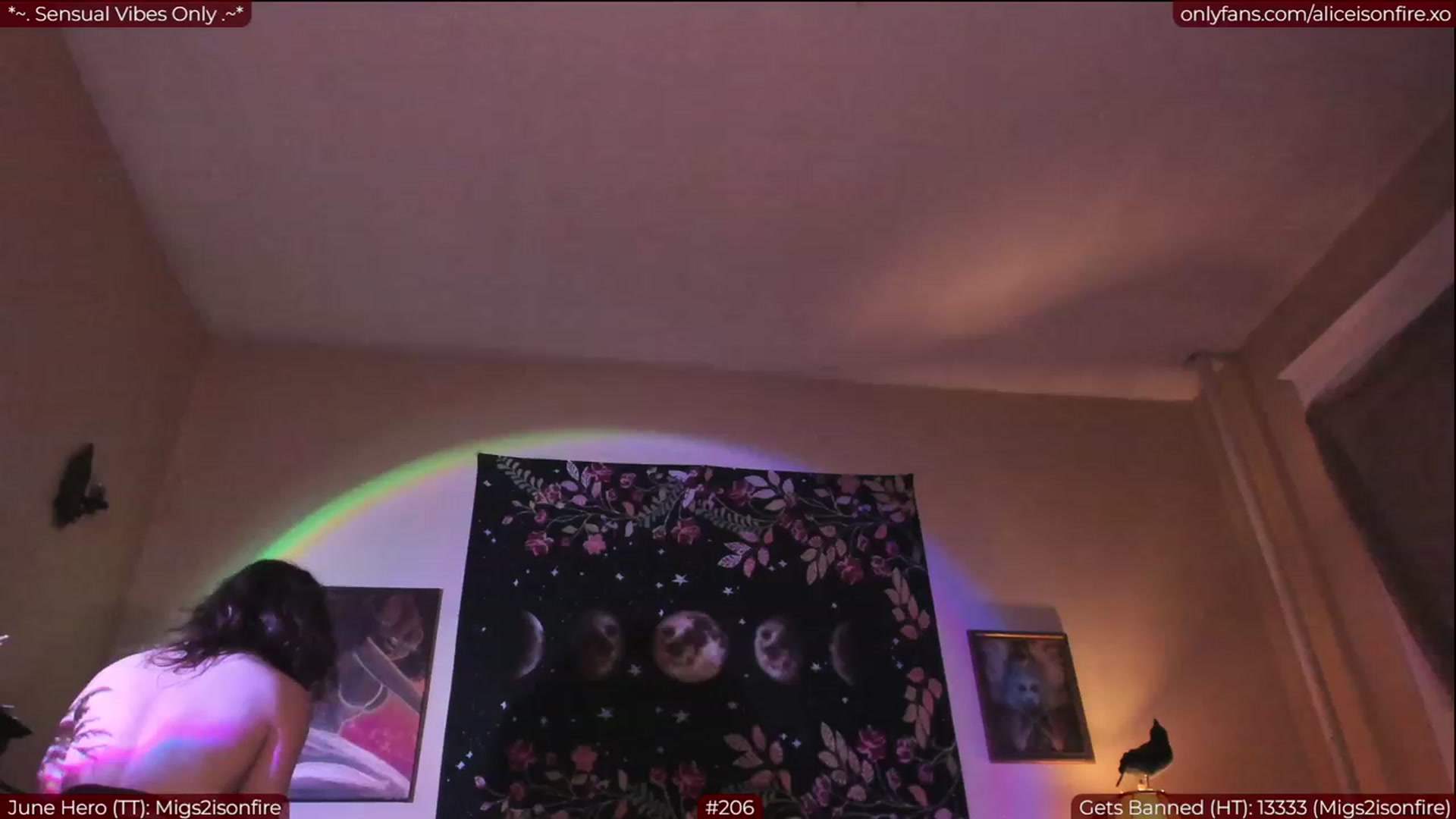Gallery image thumbnail from aliceisonfire's myfreecams stream on, 06/15/2023, 04:35 image 20 of 20