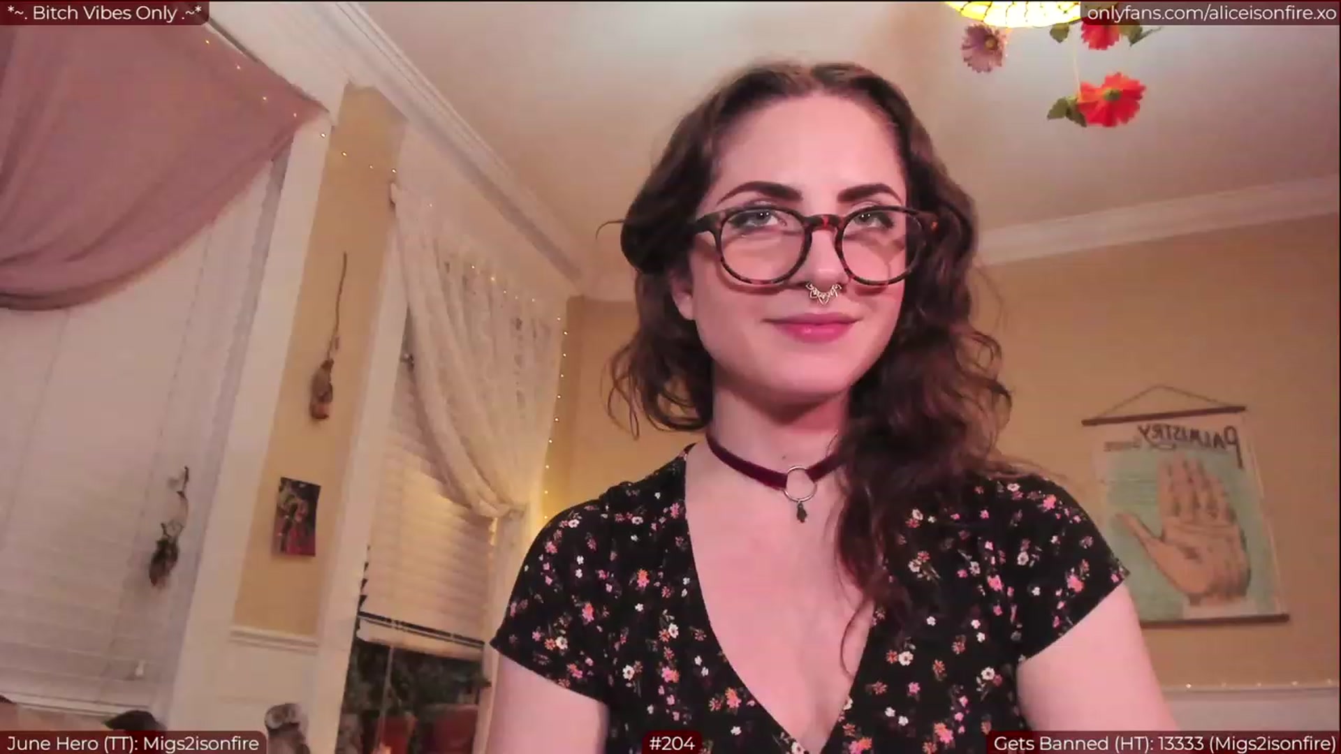 Gallery image thumbnail from aliceisonfire's myfreecams stream on, 06/16/2023, 06:48 image 18 of 20