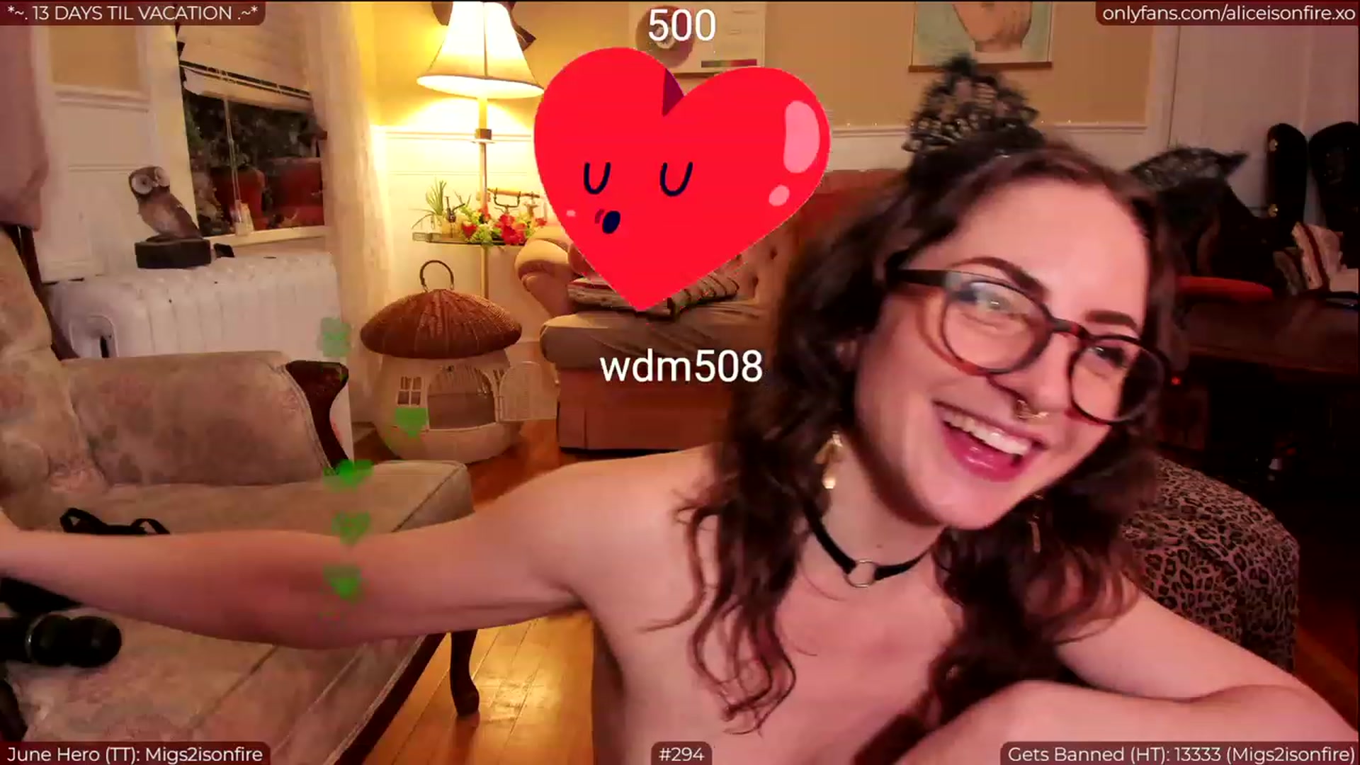 Gallery image thumbnail from aliceisonfire's myfreecams stream on, 06/21/2023, 06:33 image 11 of 20
