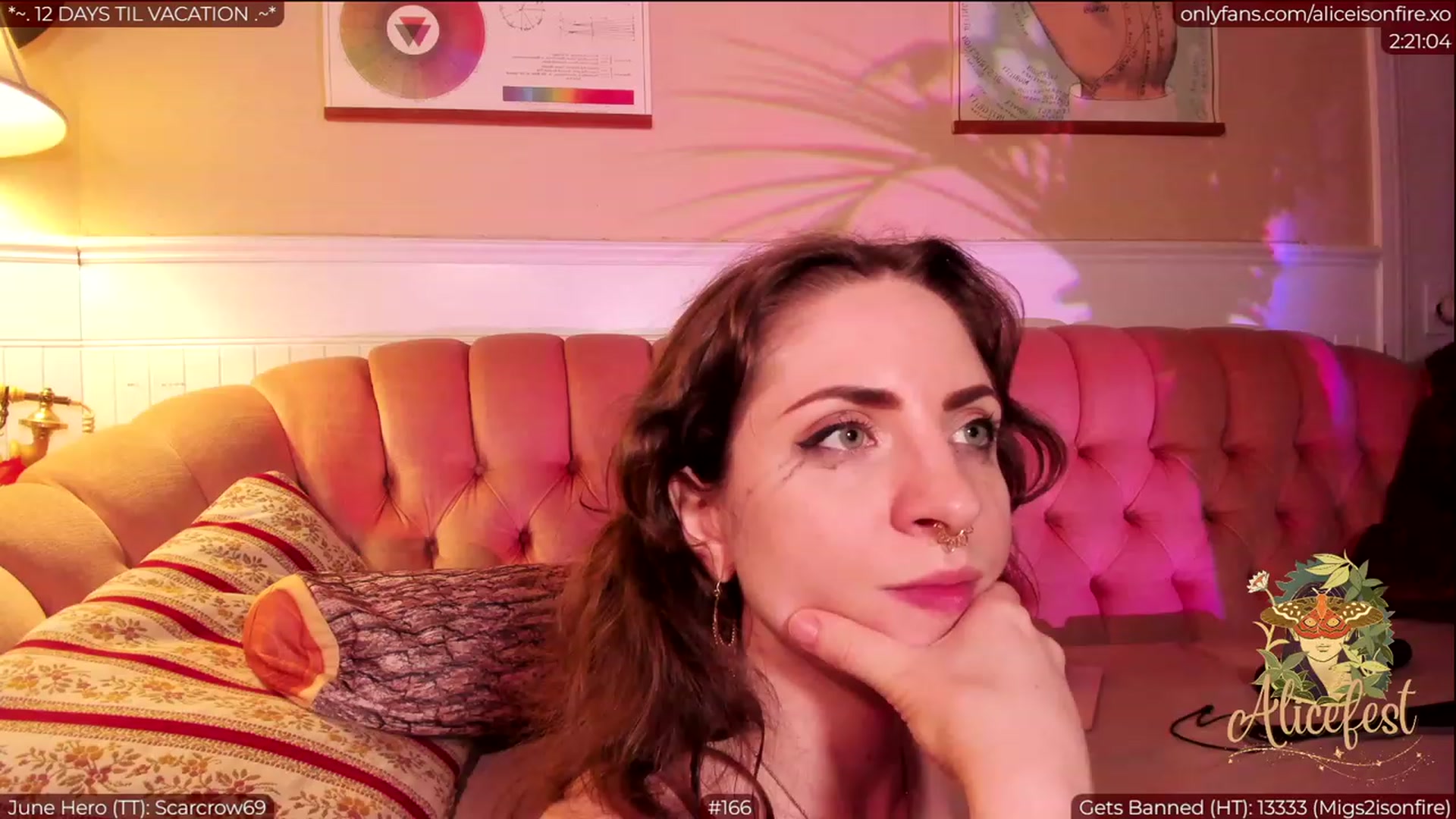Gallery image thumbnail from aliceisonfire's myfreecams stream on, 06/22/2023, 08:17 image 19 of 20