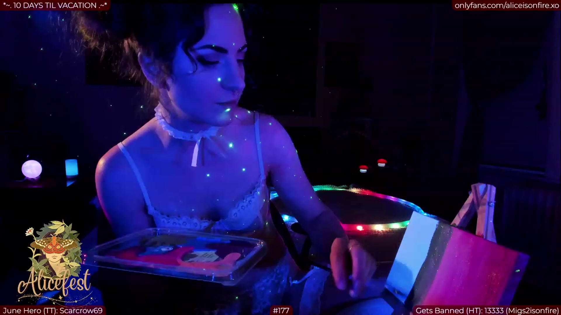 Gallery image thumbnail from aliceisonfire's myfreecams stream on, 06/24/2023, 06:50 image 11 of 20