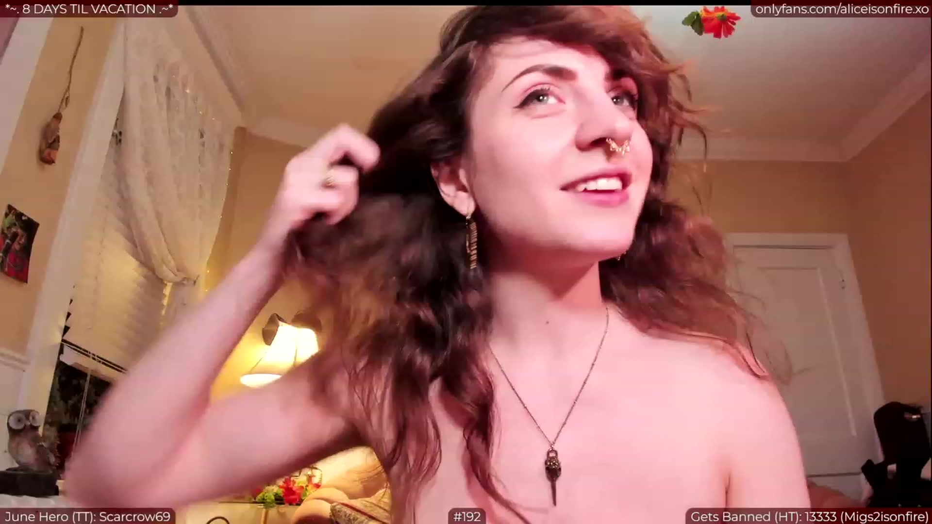 Gallery image thumbnail from aliceisonfire's myfreecams stream on, 06/26/2023, 08:17 image 9 of 20
