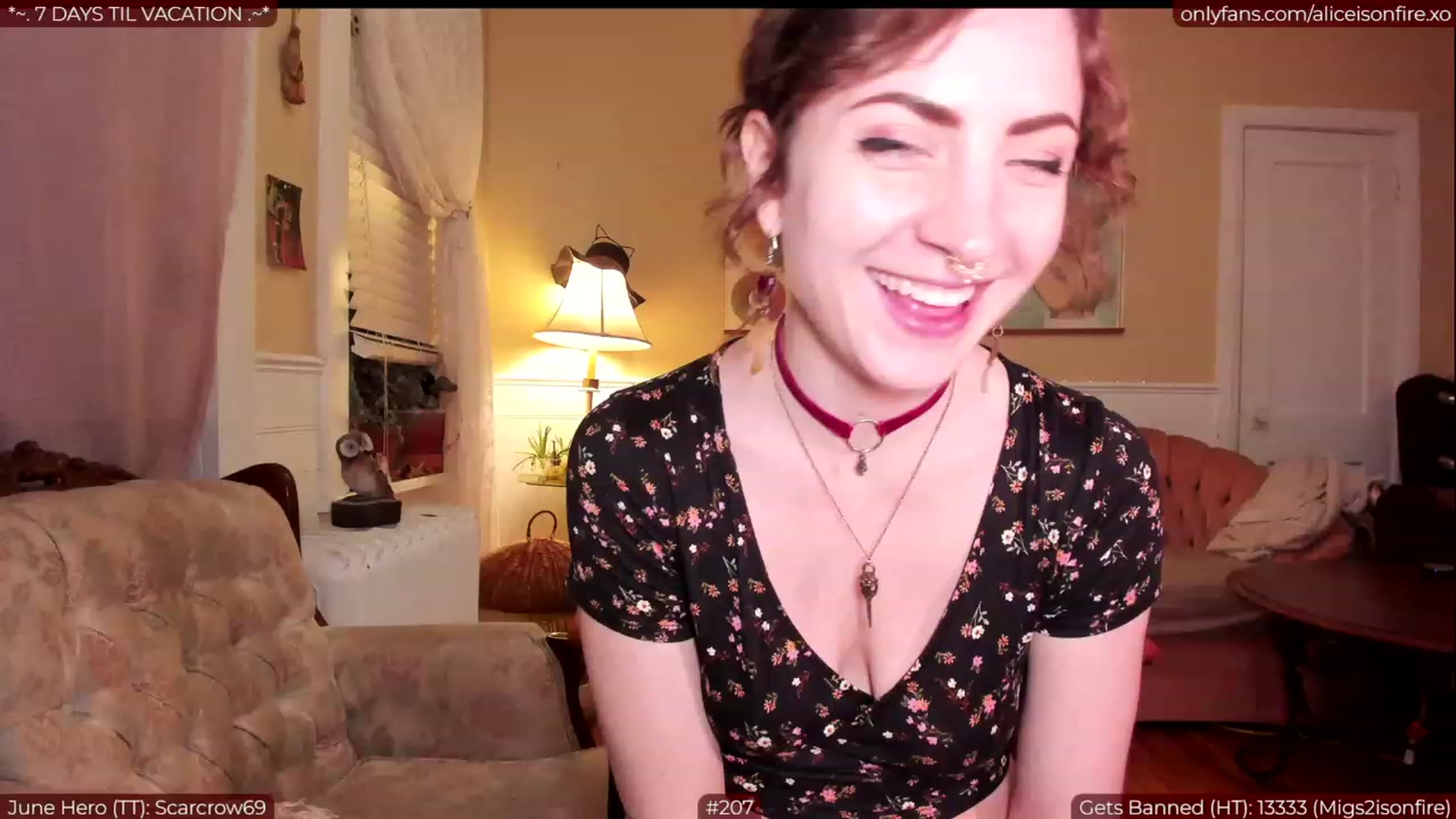 Gallery image thumbnail from aliceisonfire's myfreecams stream on, 06/27/2023, 07:29 image 17 of 20