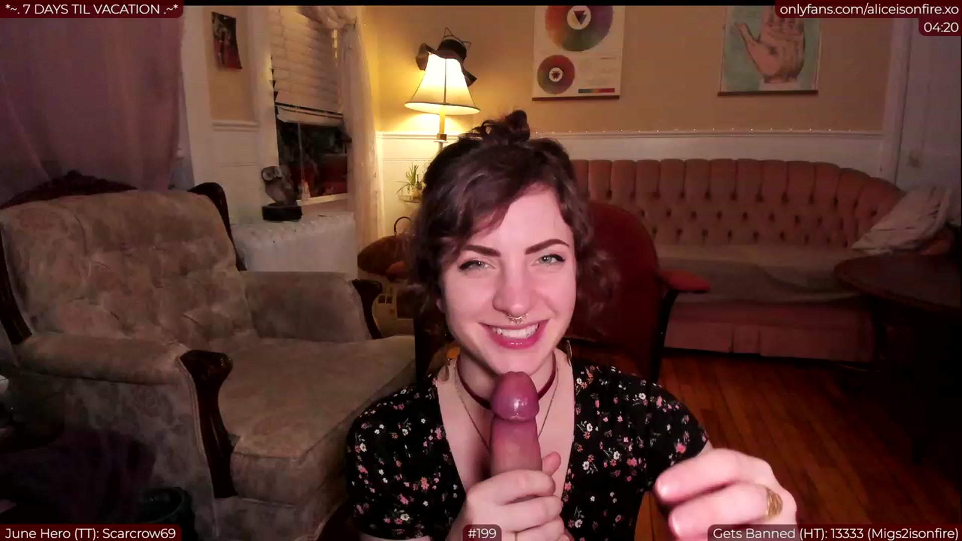 Gallery image thumbnail from aliceisonfire's myfreecams stream on, 06/27/2023, 08:59 image 8 of 20
