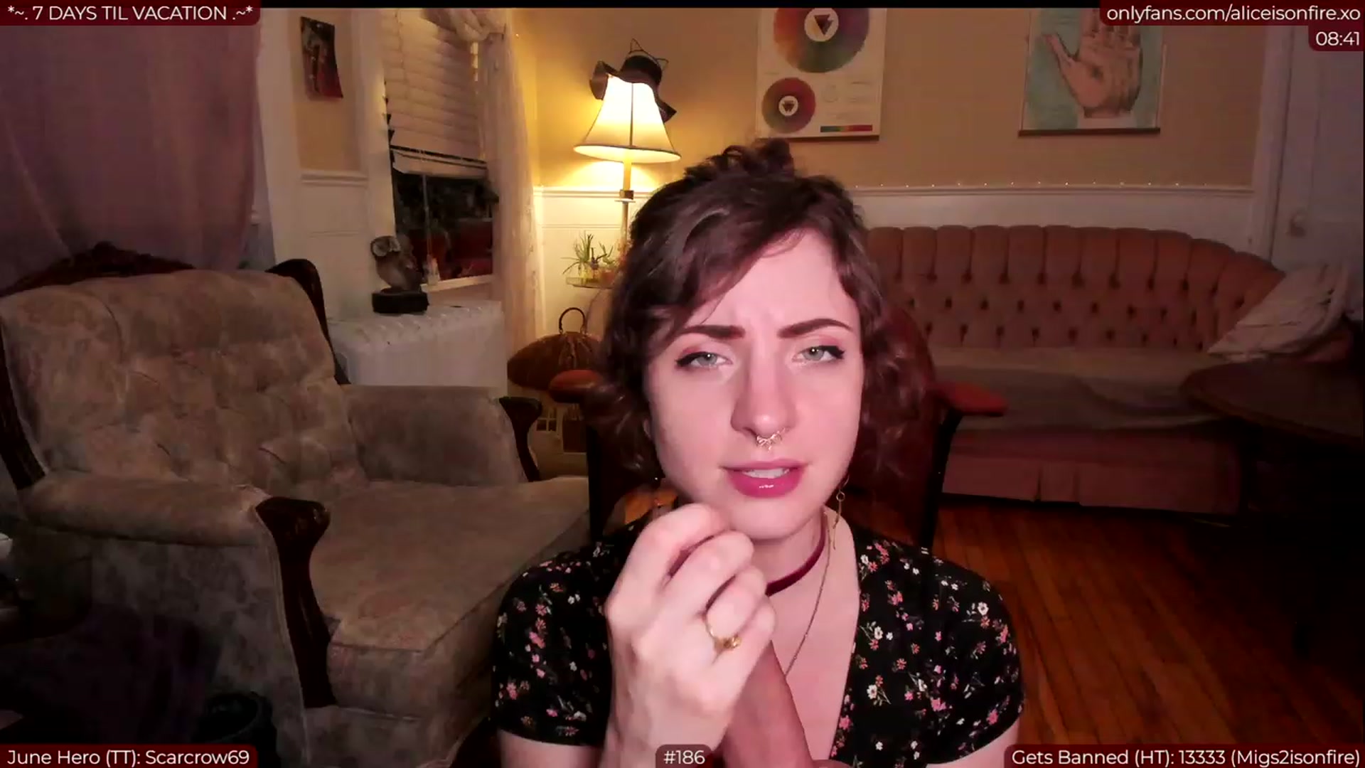 Gallery image thumbnail from aliceisonfire's myfreecams stream on, 06/27/2023, 08:59 image 18 of 20