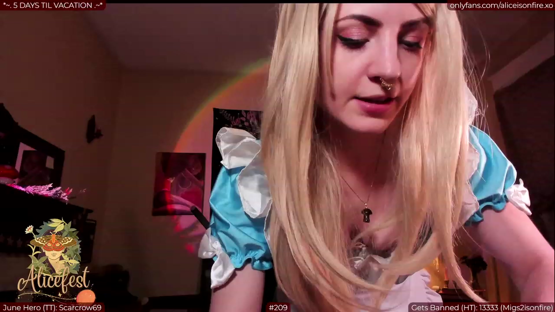 Gallery image thumbnail from aliceisonfire's myfreecams stream on, 06/29/2023, 09:06 image 2 of 20