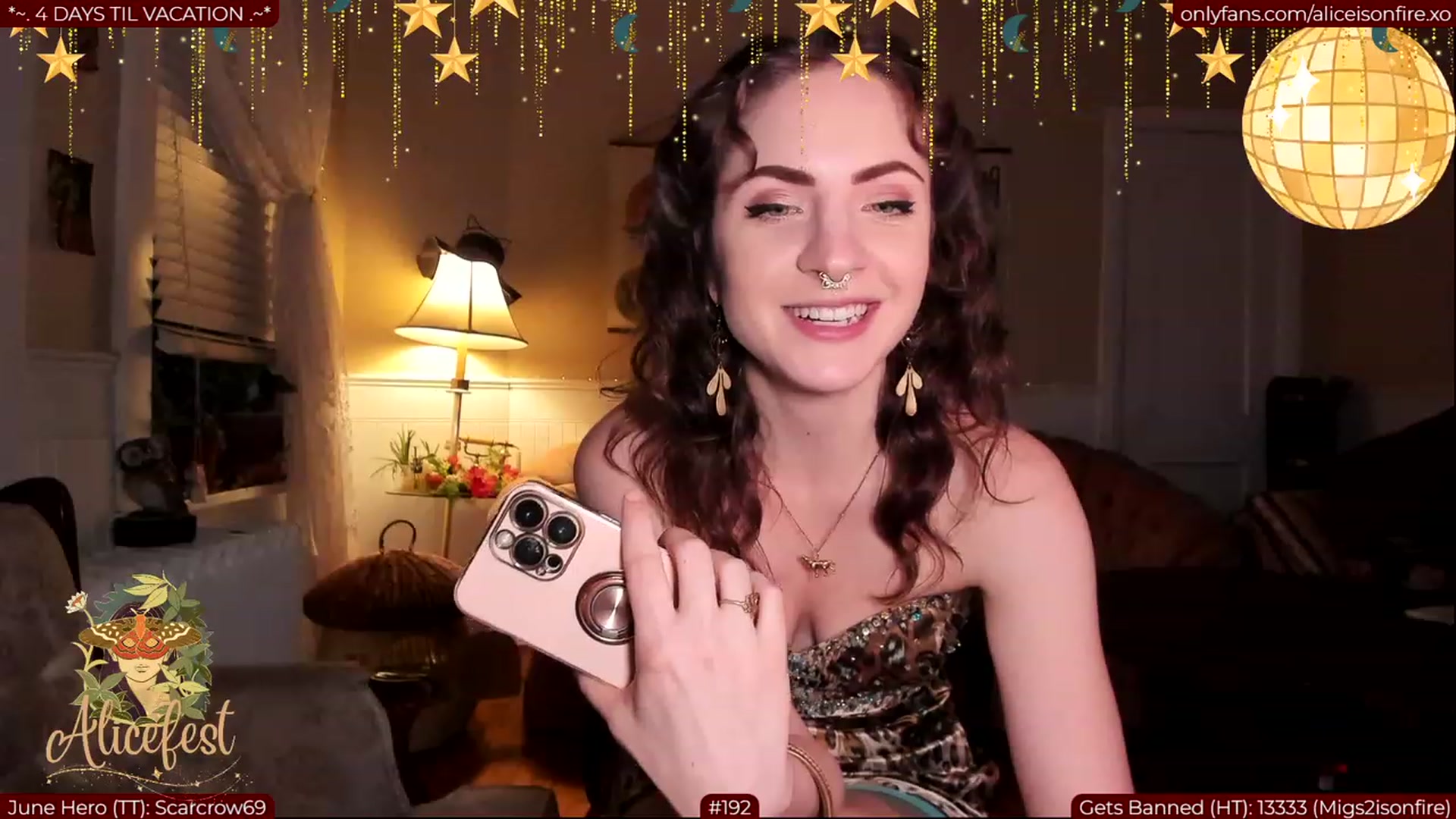 Gallery image thumbnail from aliceisonfire's myfreecams stream on, 06/30/2023, 07:17 image 4 of 20