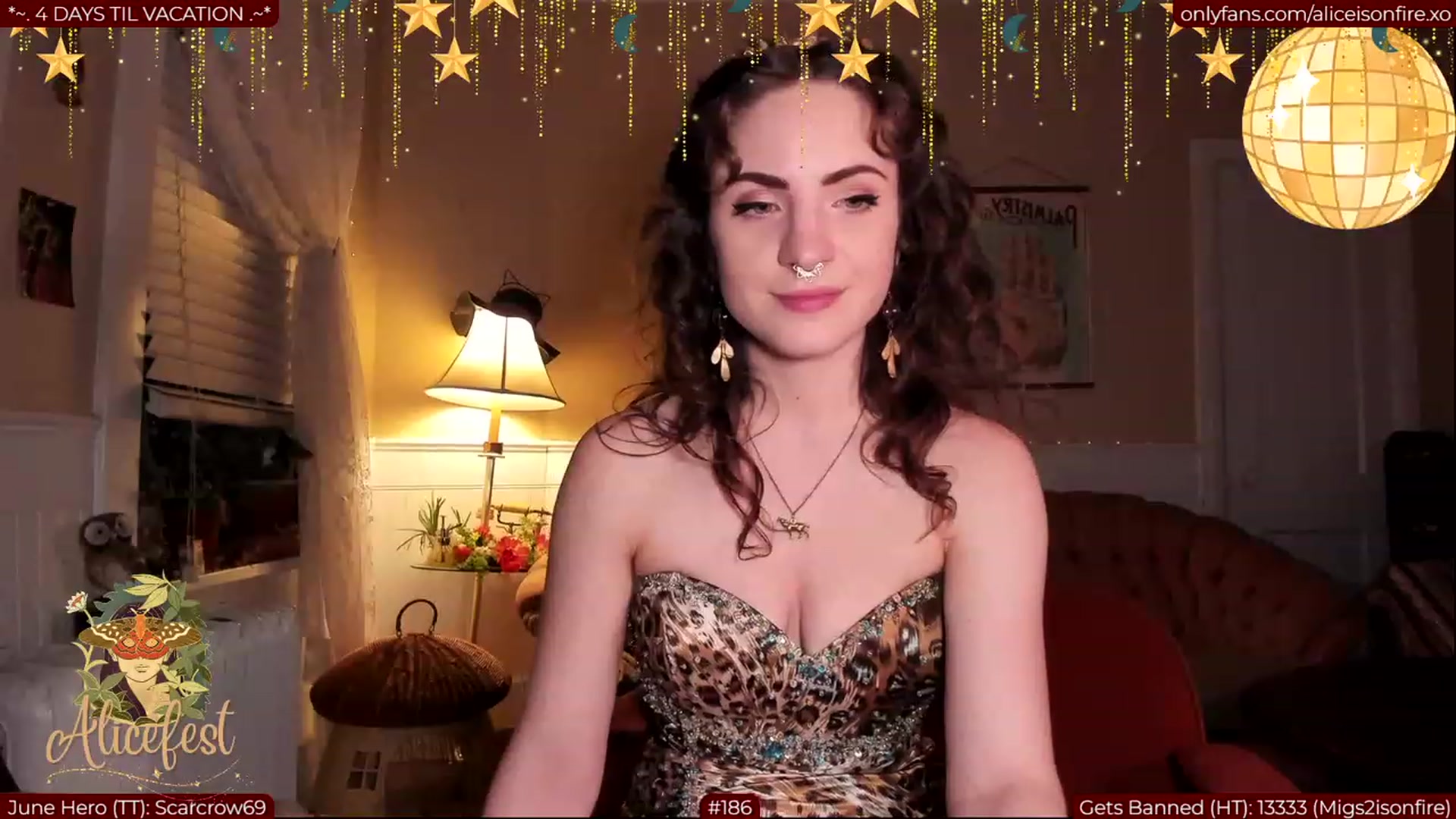 Gallery image thumbnail from aliceisonfire's myfreecams stream on, 06/30/2023, 08:33 image 13 of 20