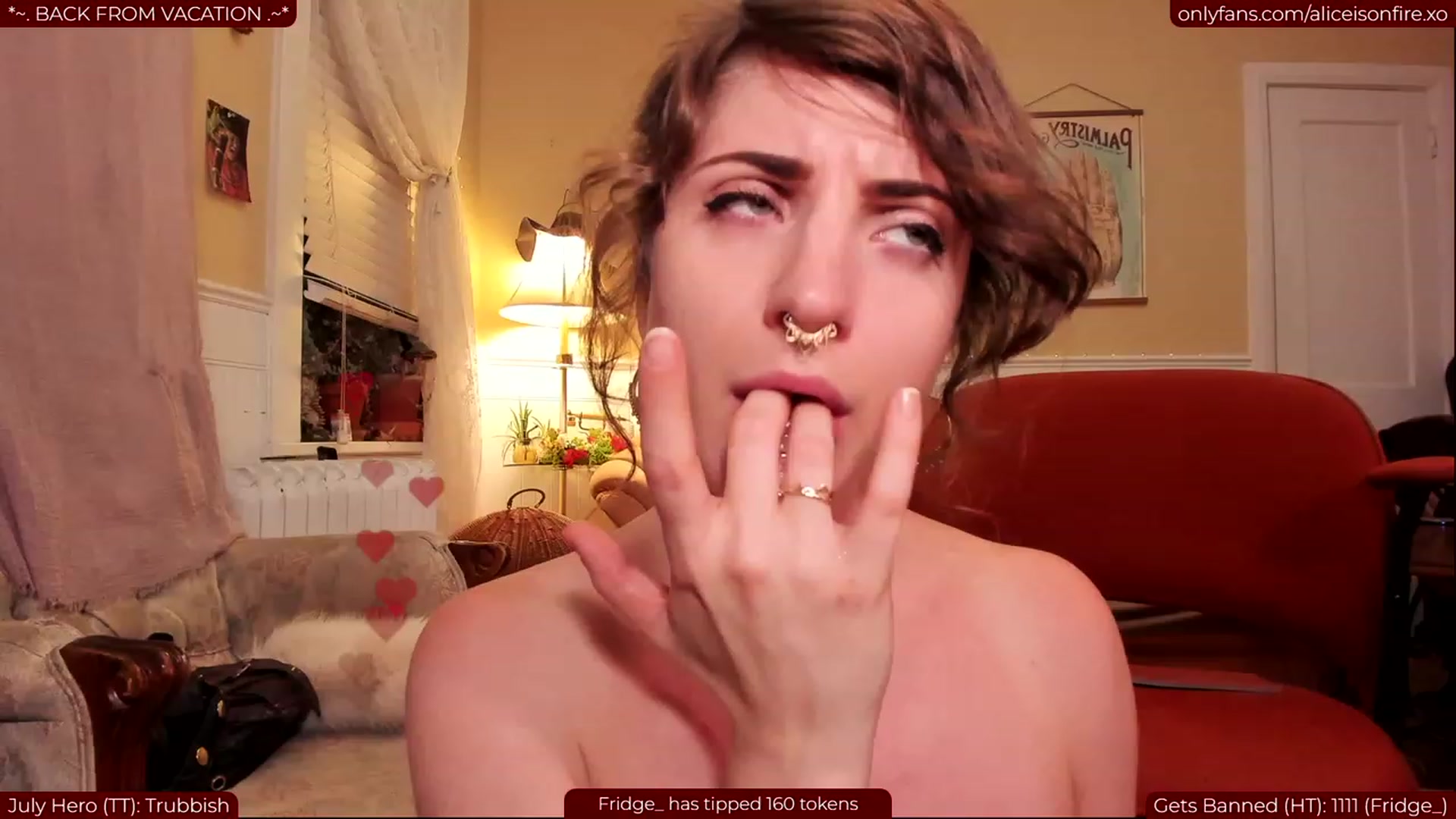 Gallery image thumbnail from aliceisonfire's myfreecams stream on, 07/31/2023, 05:56 image 12 of 20