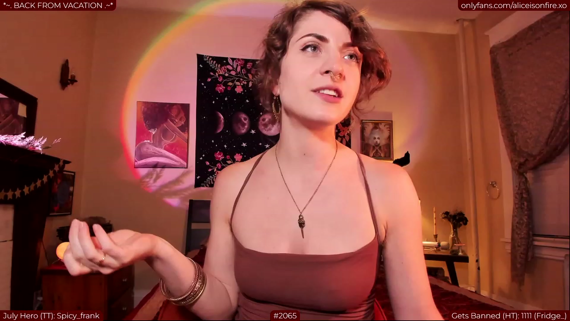 Gallery image thumbnail from aliceisonfire's myfreecams stream on, 07/31/2023, 05:56 image 2 of 20