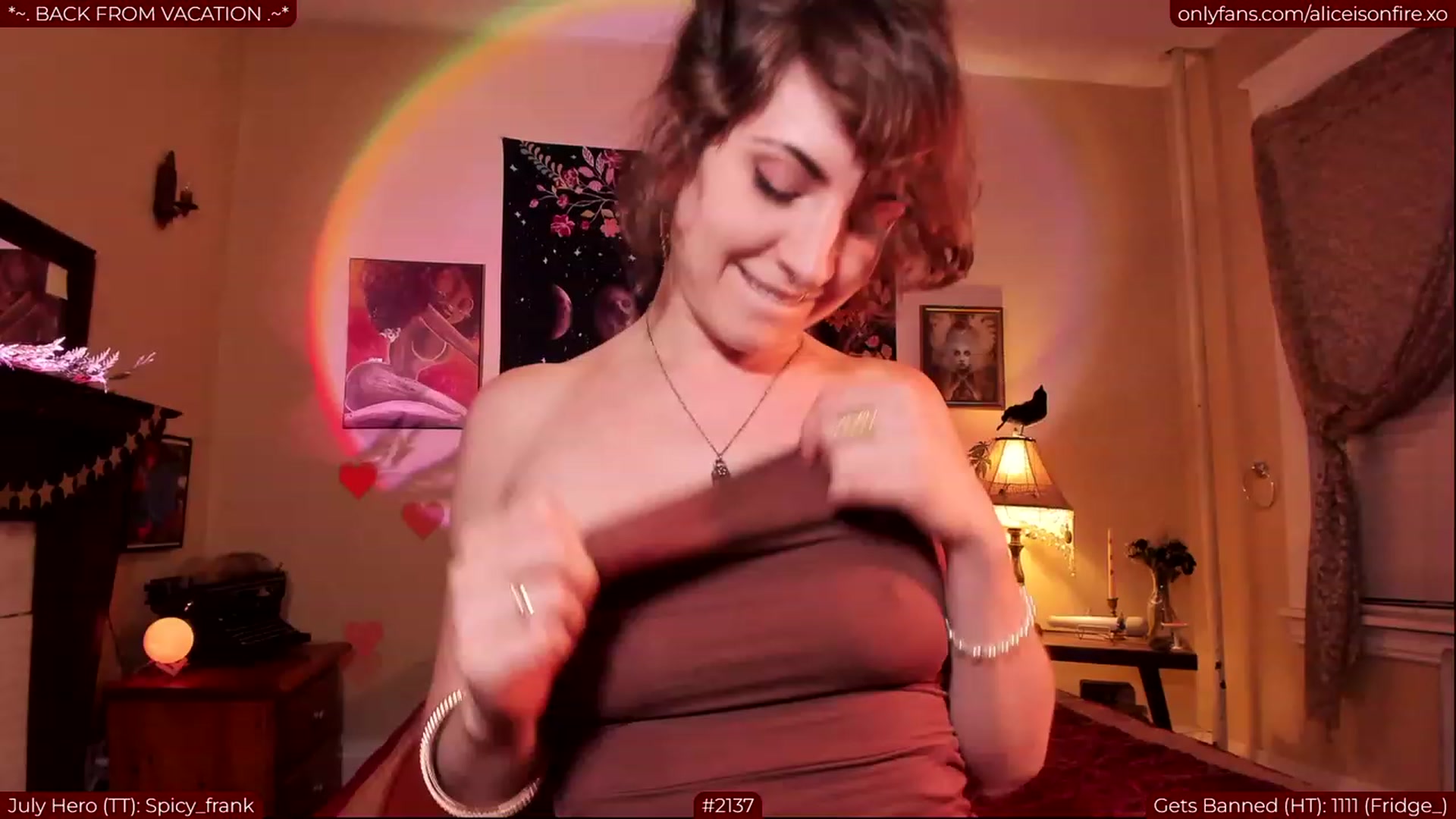 Gallery image thumbnail from aliceisonfire's myfreecams stream on, 07/31/2023, 05:56 image 1 of 20
