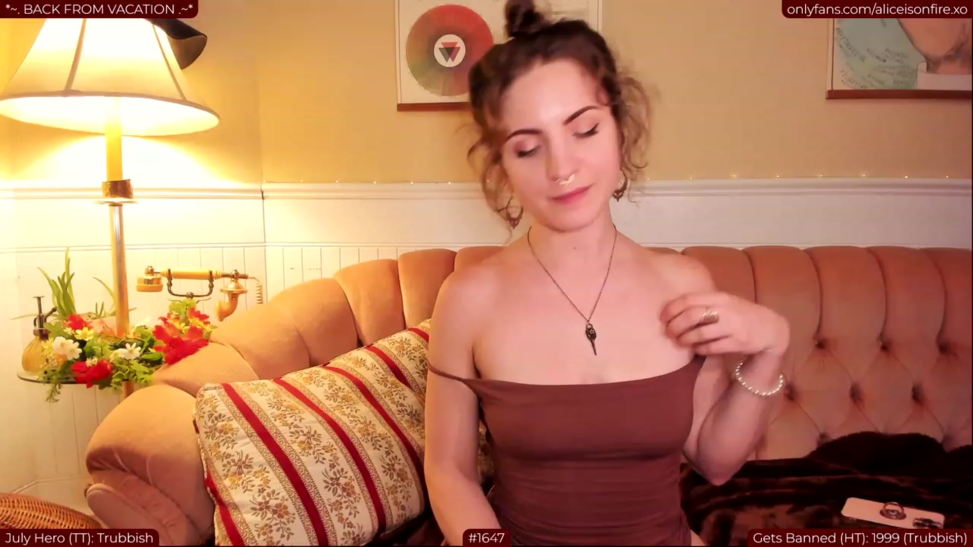 Gallery image thumbnail from aliceisonfire's myfreecams stream on, 07/31/2023, 09:06 image 1 of 20