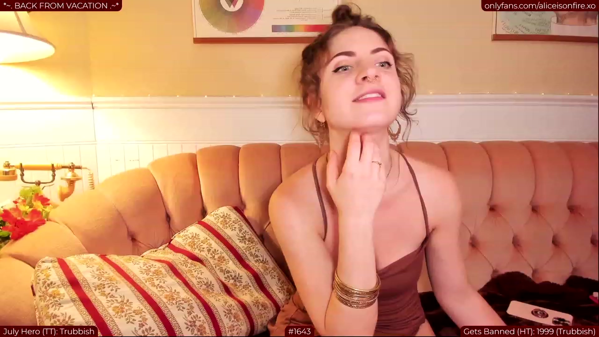 Gallery image thumbnail from aliceisonfire's myfreecams stream on, 07/31/2023, 09:40 image 18 of 20