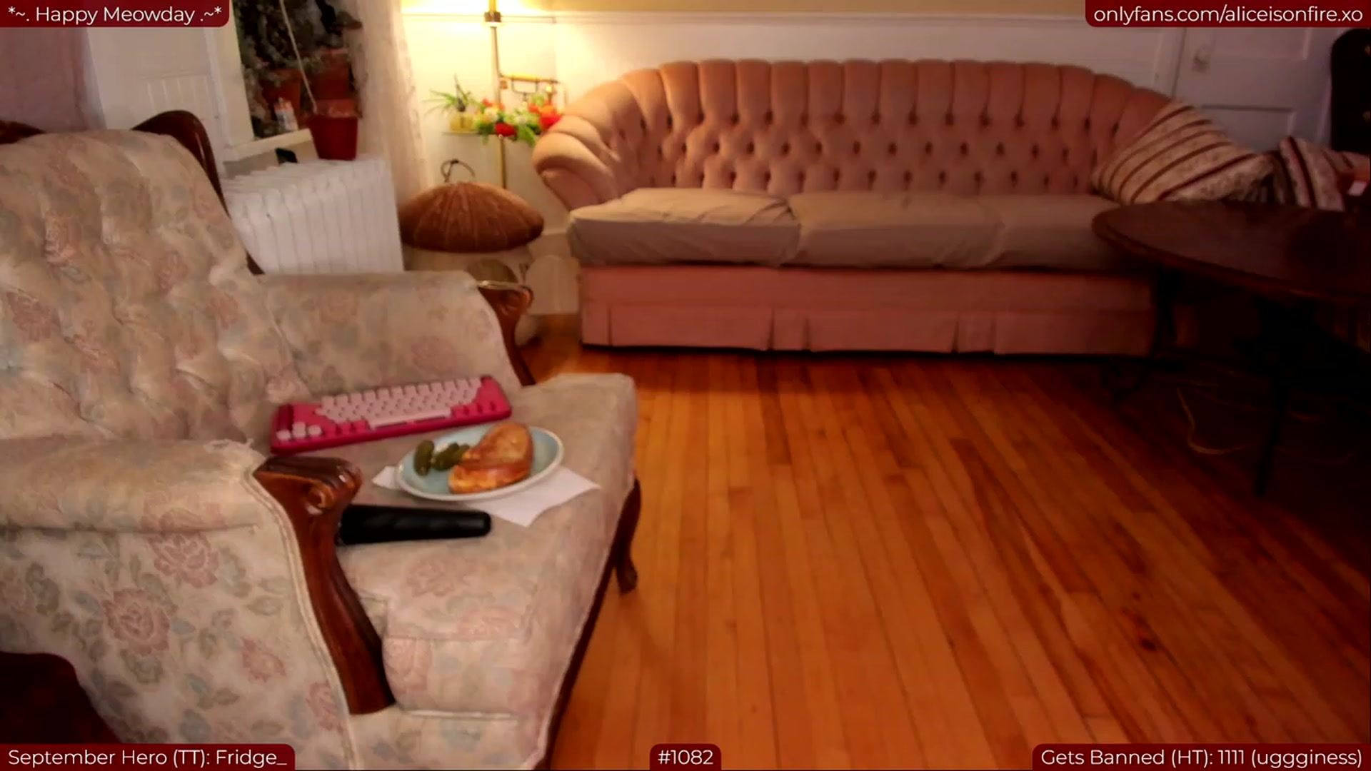 Gallery image thumbnail from aliceisonfire's myfreecams stream on, 09/12/2023, 08:08 image 6 of 20