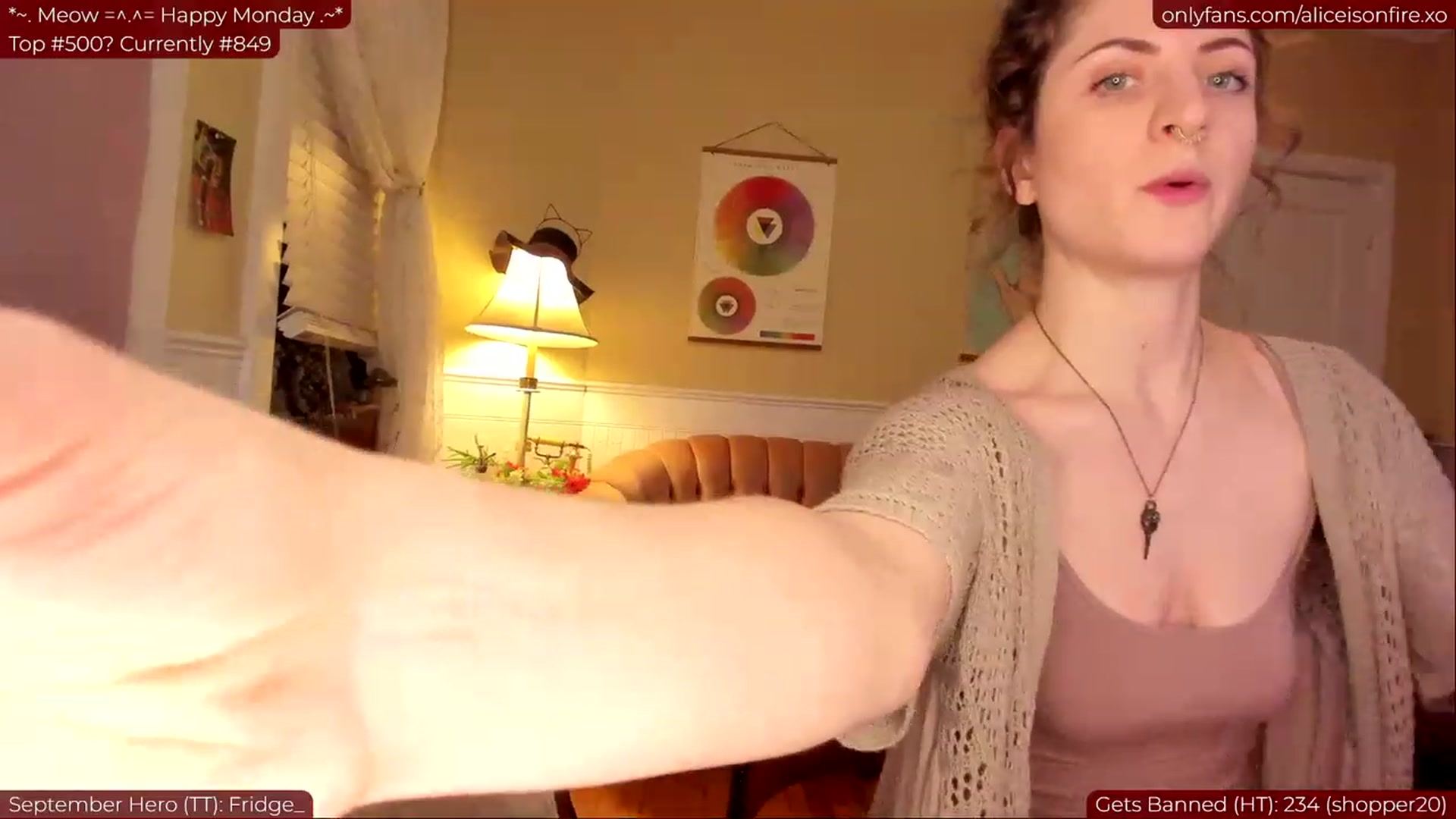 Gallery image thumbnail from aliceisonfire's myfreecams stream on, 09/19/2023, 08:17 image 18 of 20