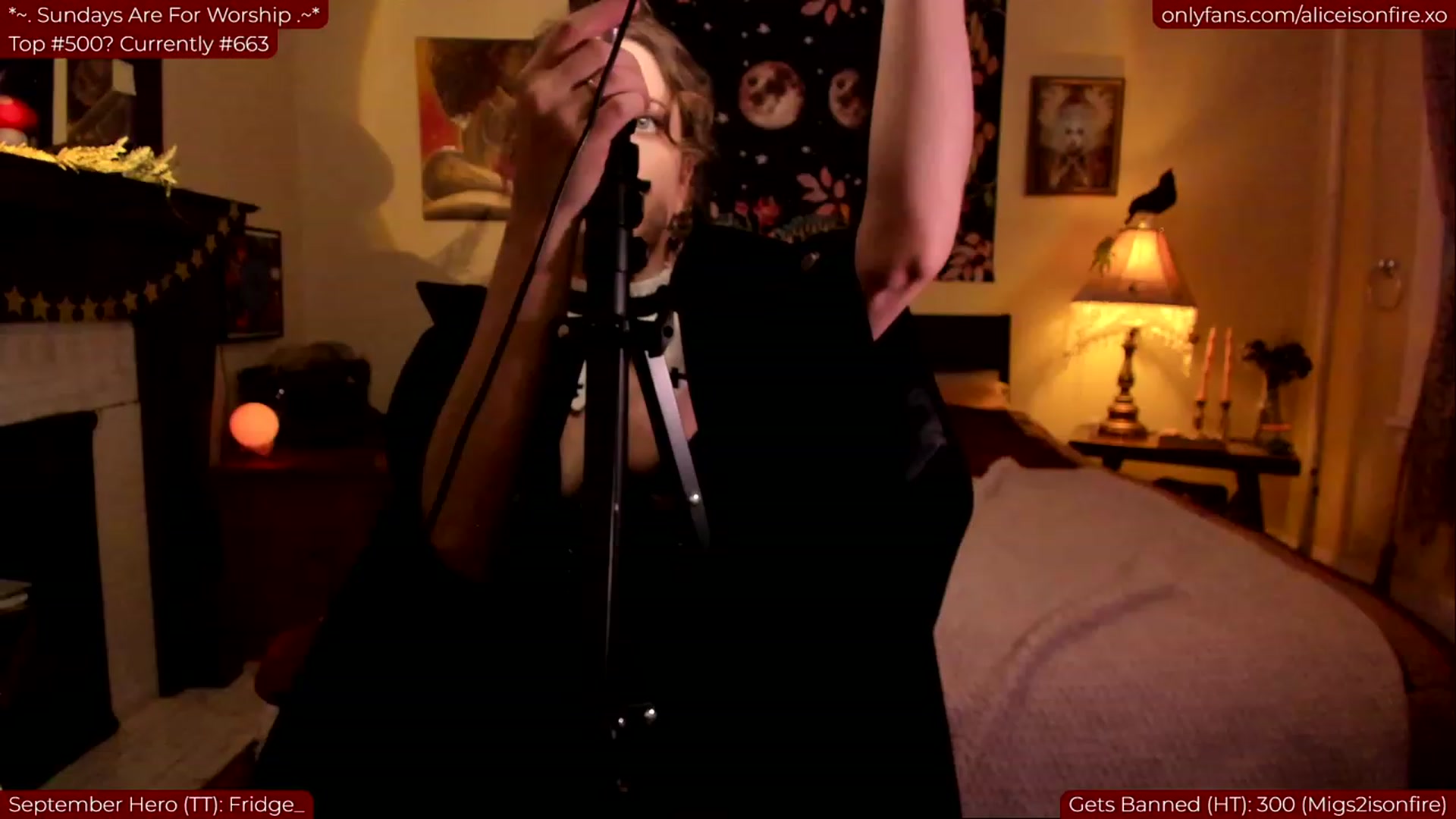 Gallery image thumbnail from aliceisonfire's myfreecams stream on, 09/25/2023, 06:04 image 10 of 20