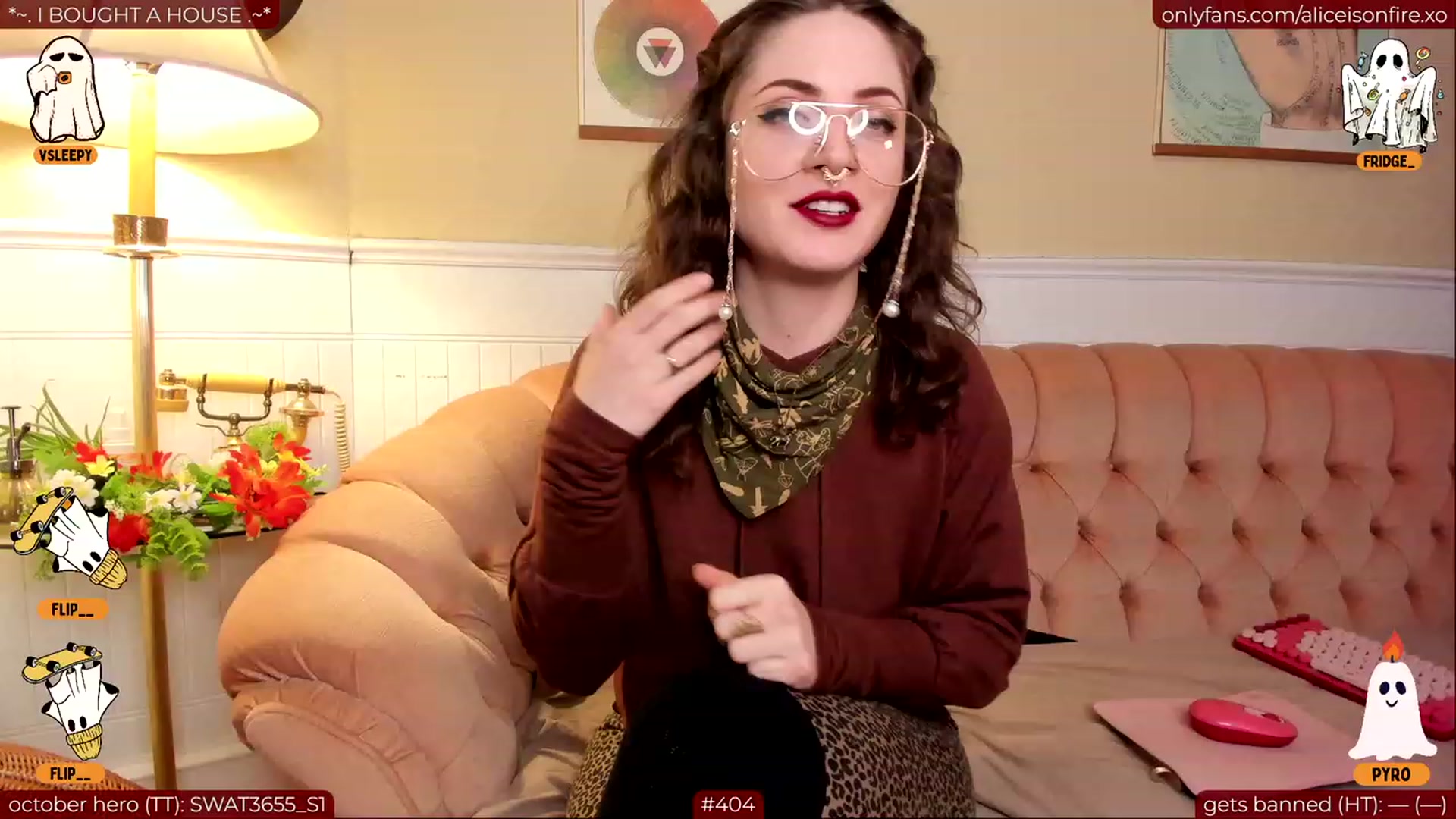 Gallery image thumbnail from aliceisonfire's myfreecams stream on, 10/11/2023, 07:34 image 5 of 20