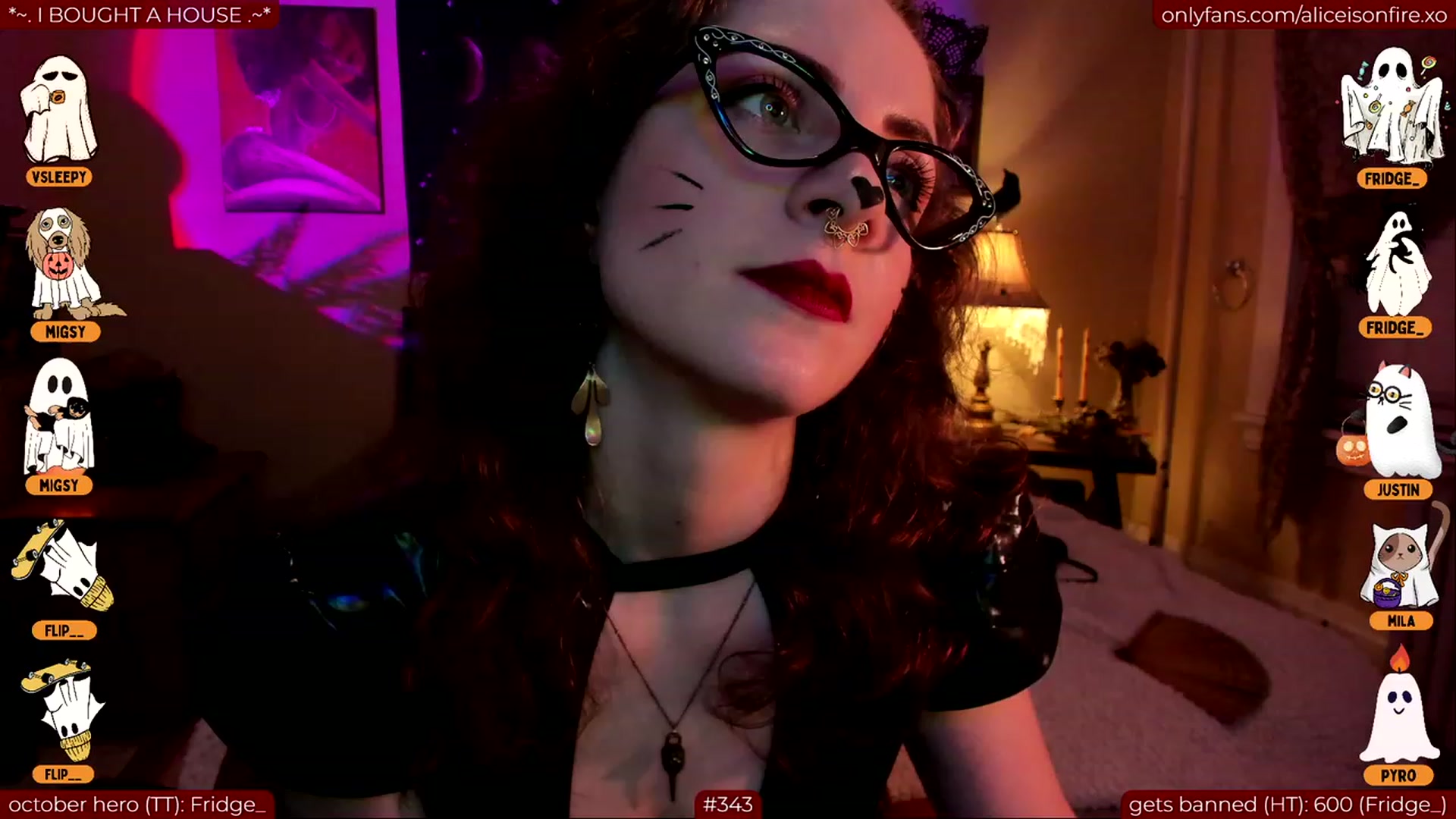 Gallery image thumbnail from aliceisonfire's myfreecams stream on, 10/14/2023, 07:10 image 3 of 20